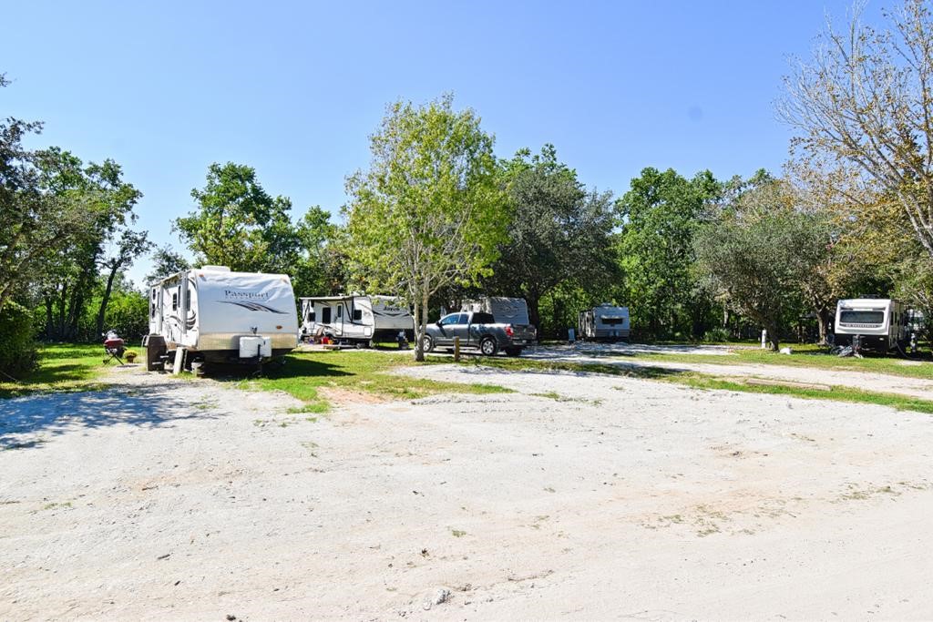 Rv Park, Rivers At Bailey Ave Road Property Photo