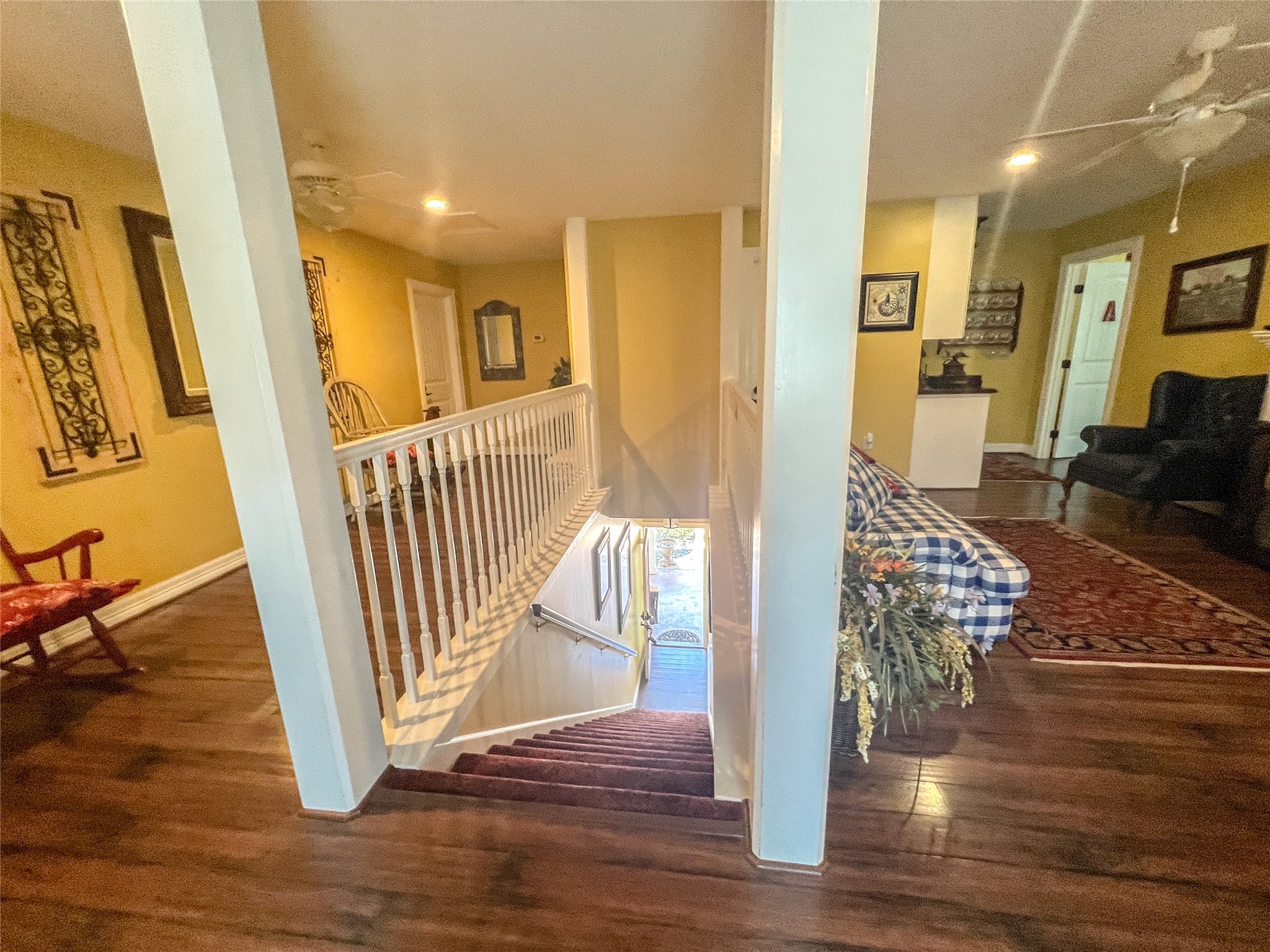 9500 Mayfield Avenue F Property Photo 3