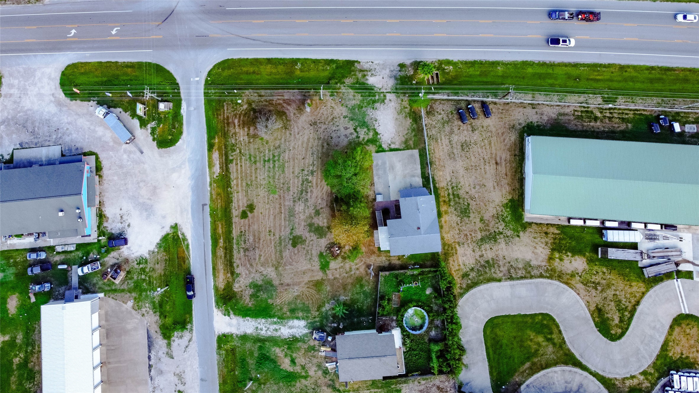 1712 Hwy 87 Property Photo 41