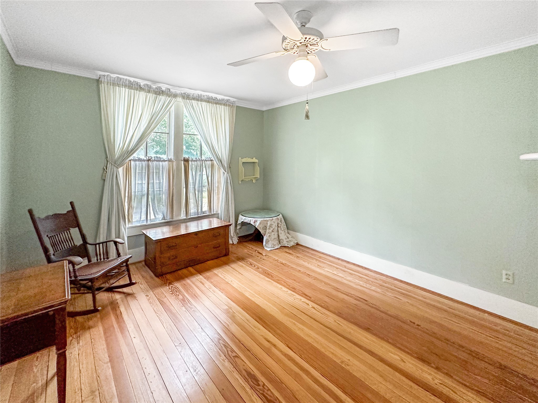 714 S Faires Street Property Photo 18