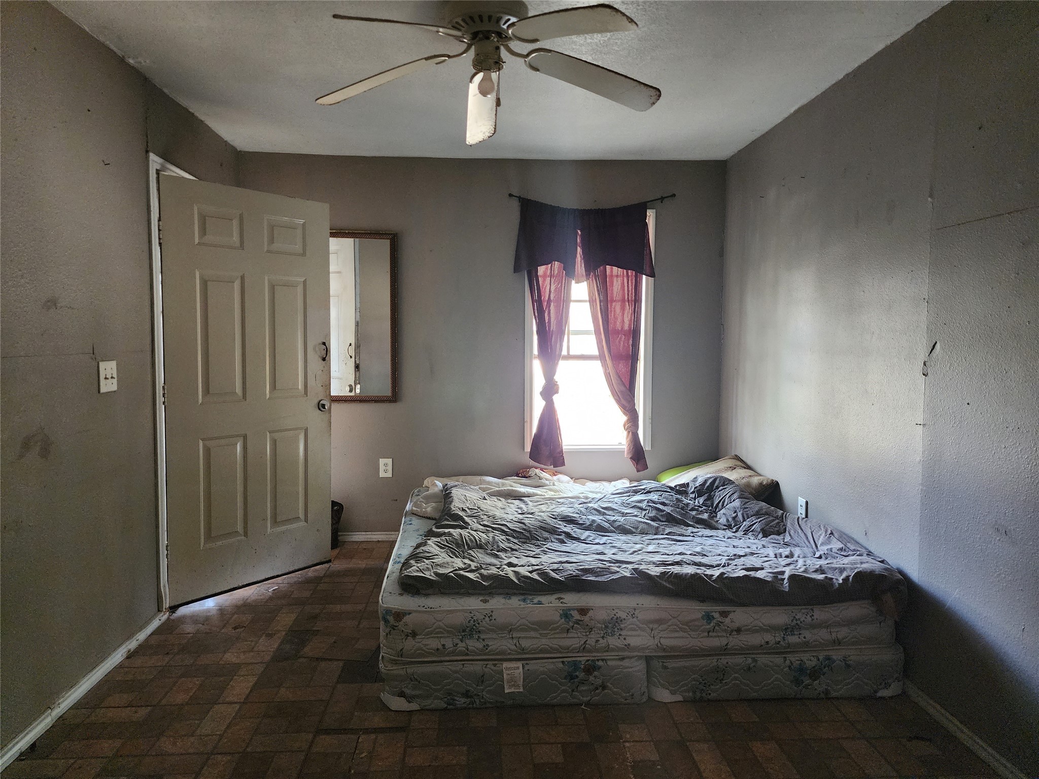 5910 Allison Road Property Photo 13