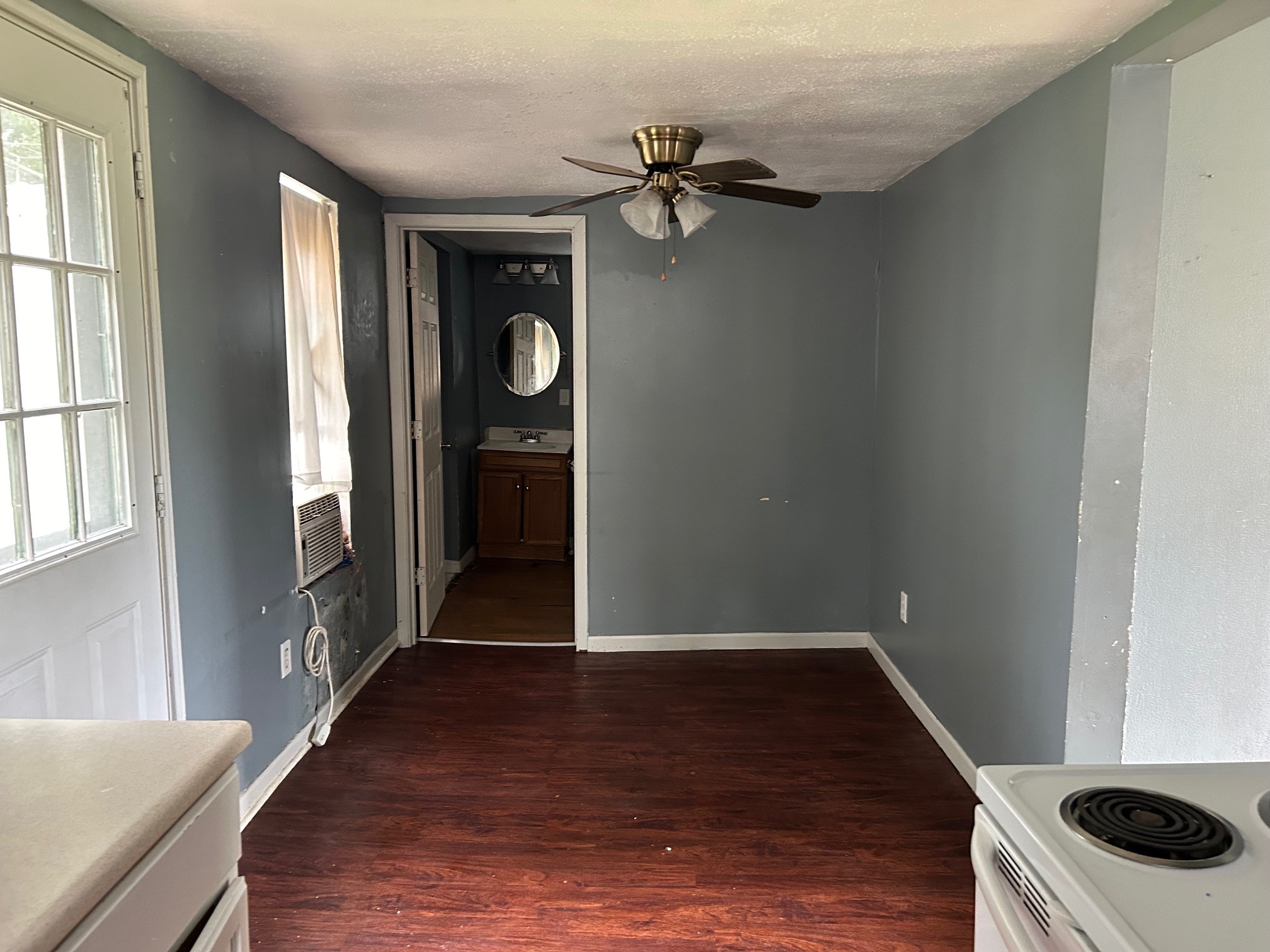 1700 Avenue H Property Photo 6