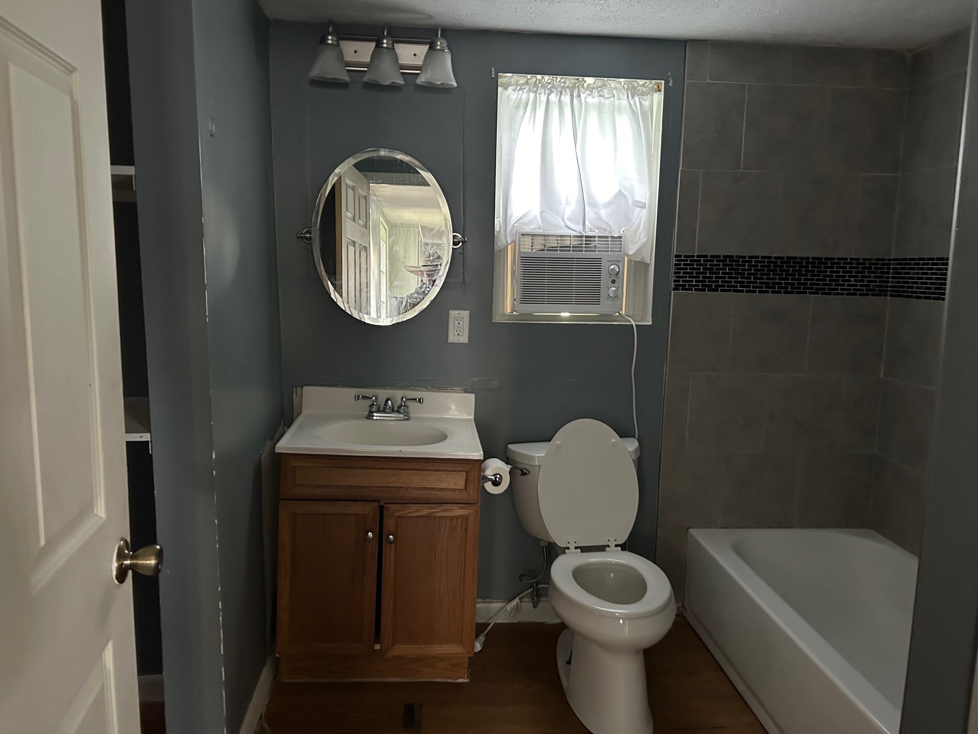 1700 Avenue H Property Photo 7