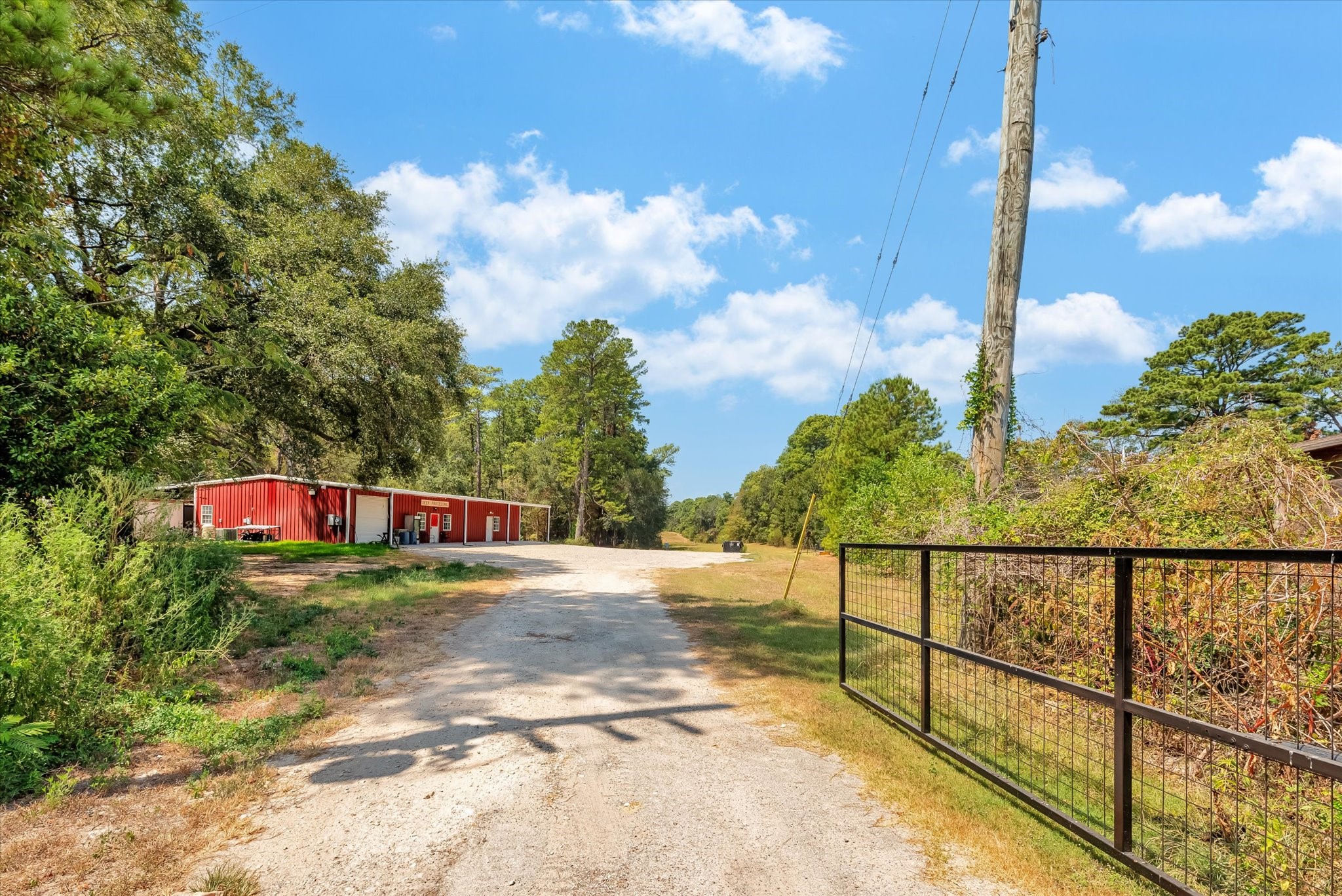 1237 Pruitt Road Property Photo 1