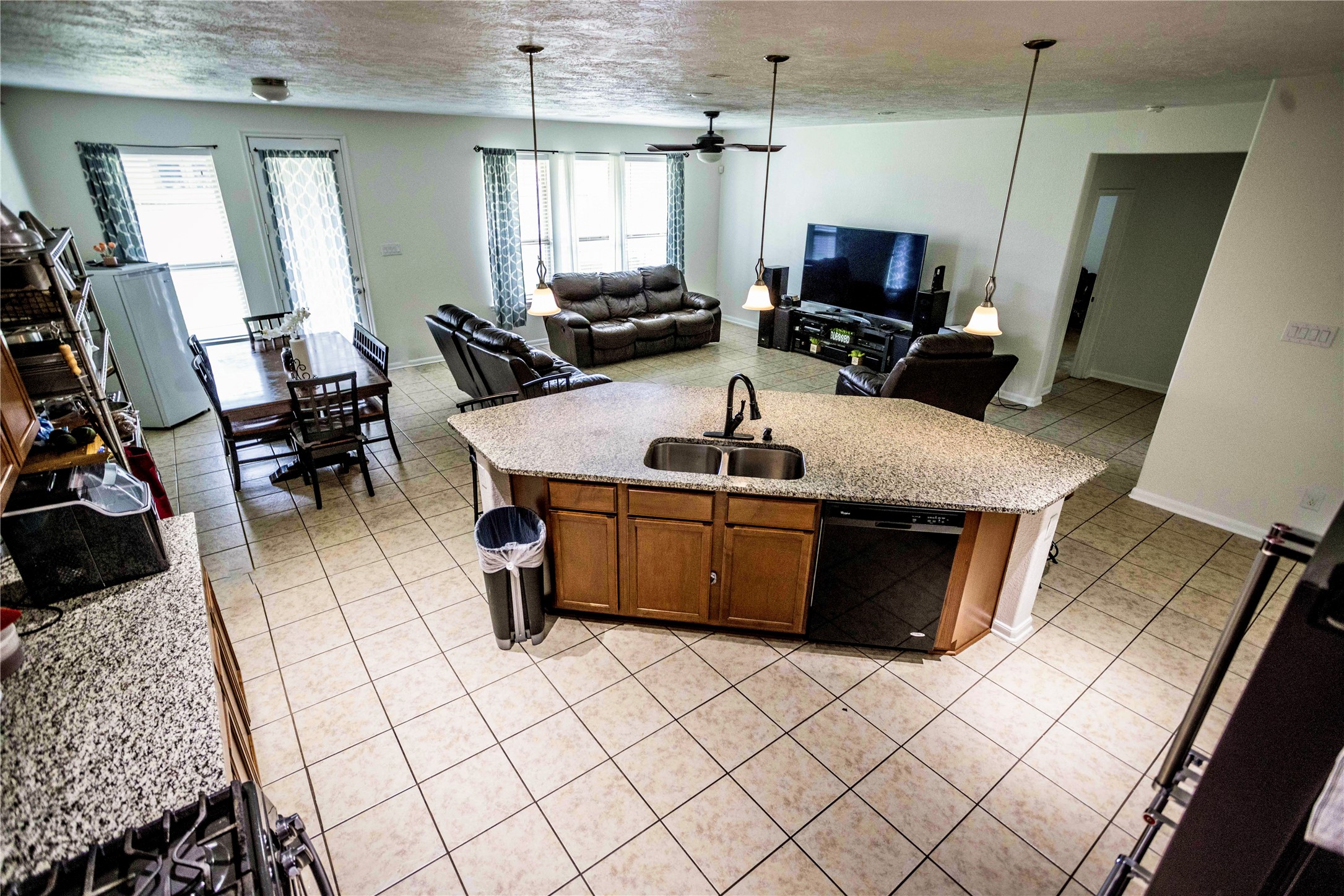 3610 Banbury Lane Property Photo 7