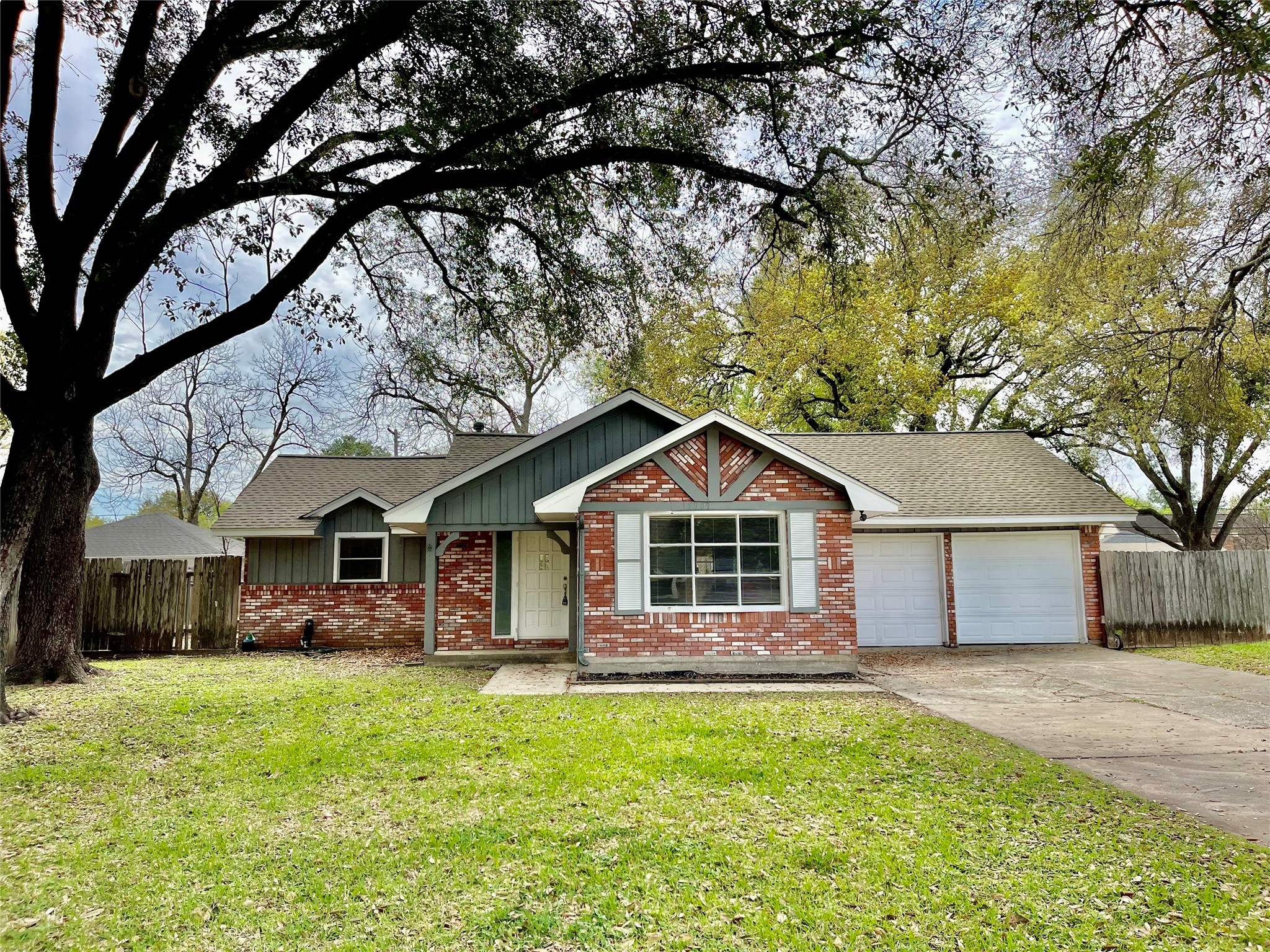 15909 Acapulco Drive Property Photo