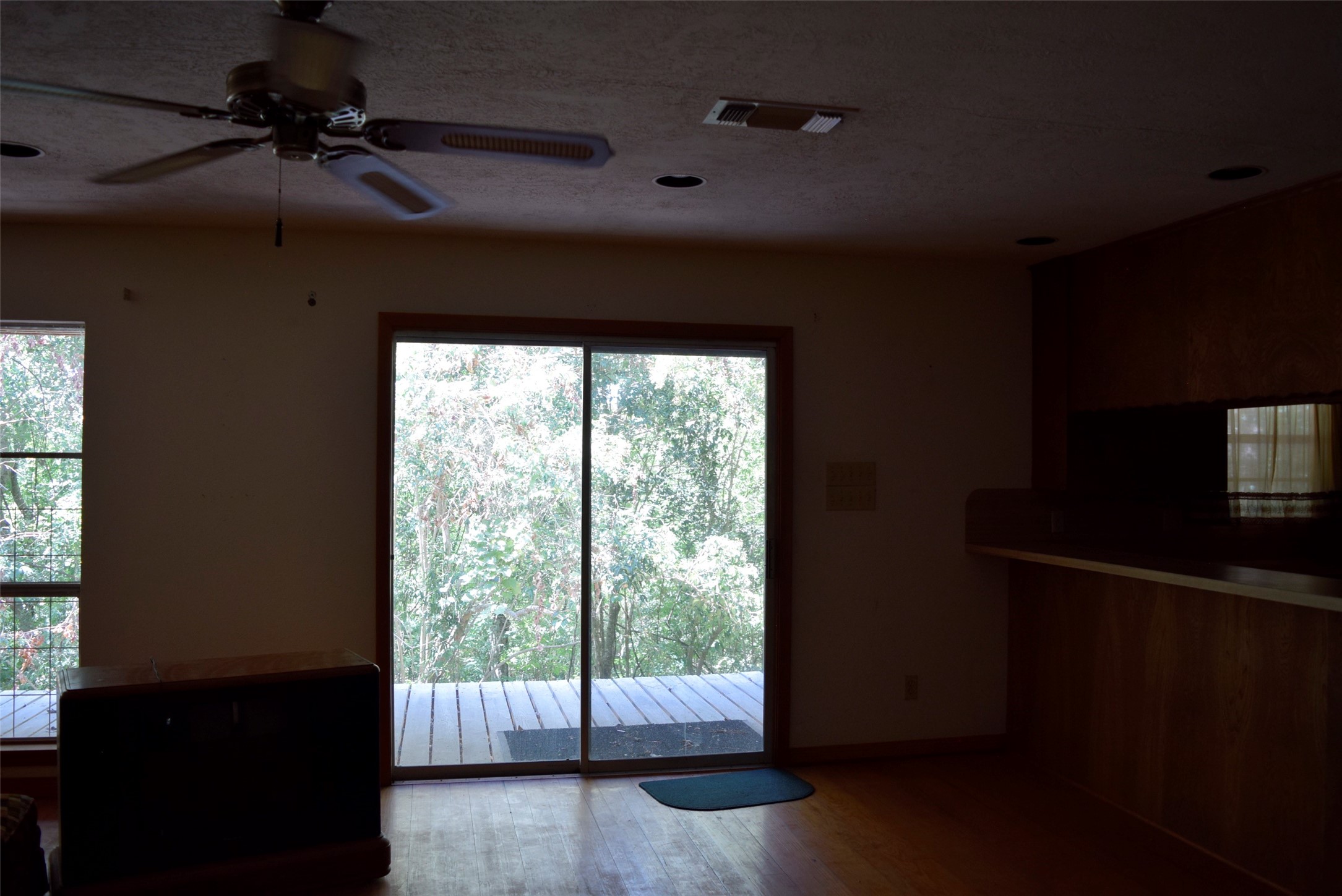 732 River Road Property Photo 13