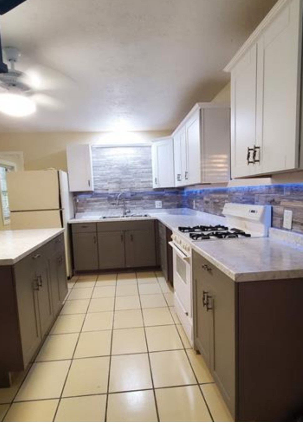 1901 Avenue D Property Photo 20
