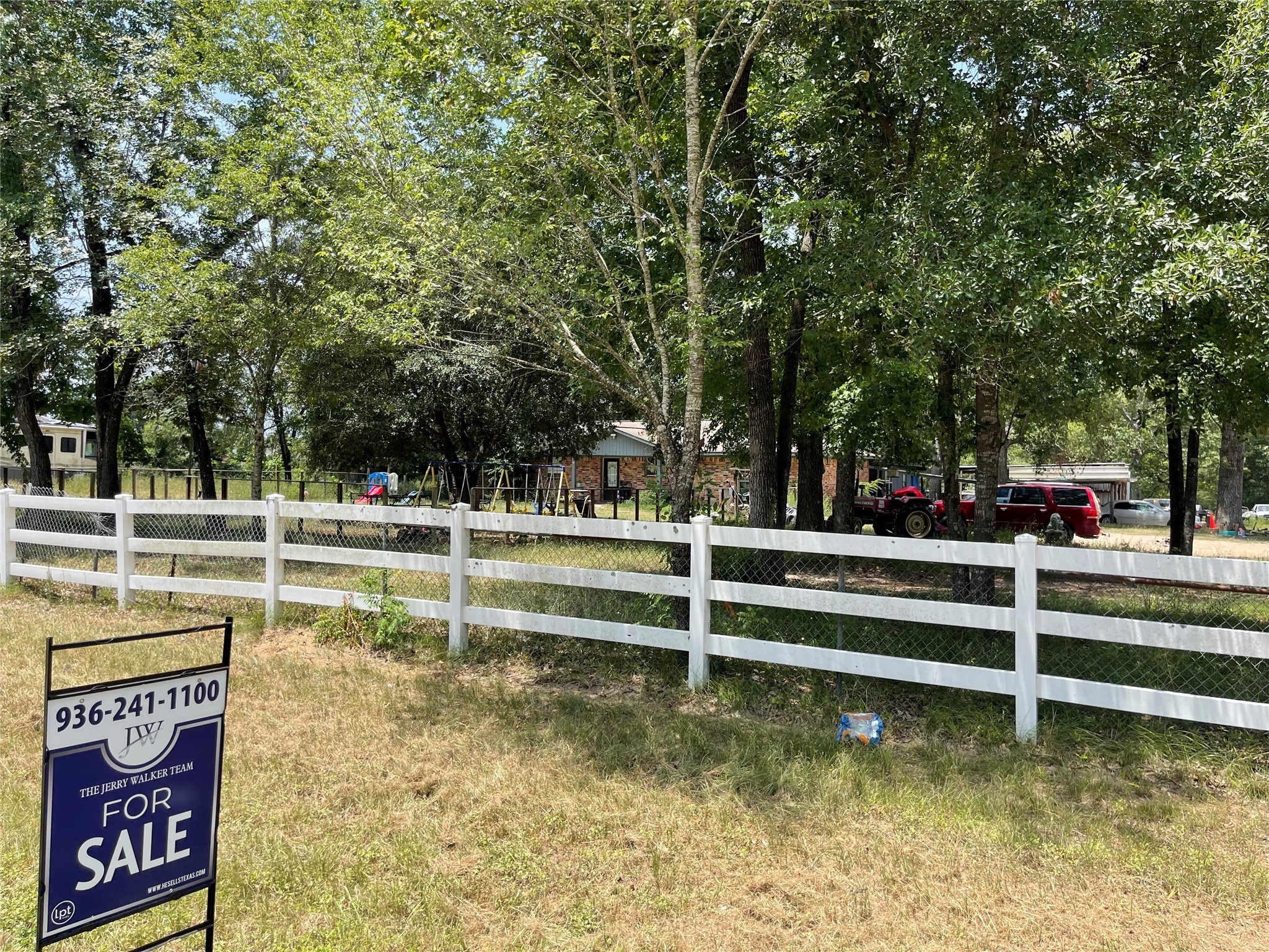 3860 Crockett Martin Road Property Photo 12