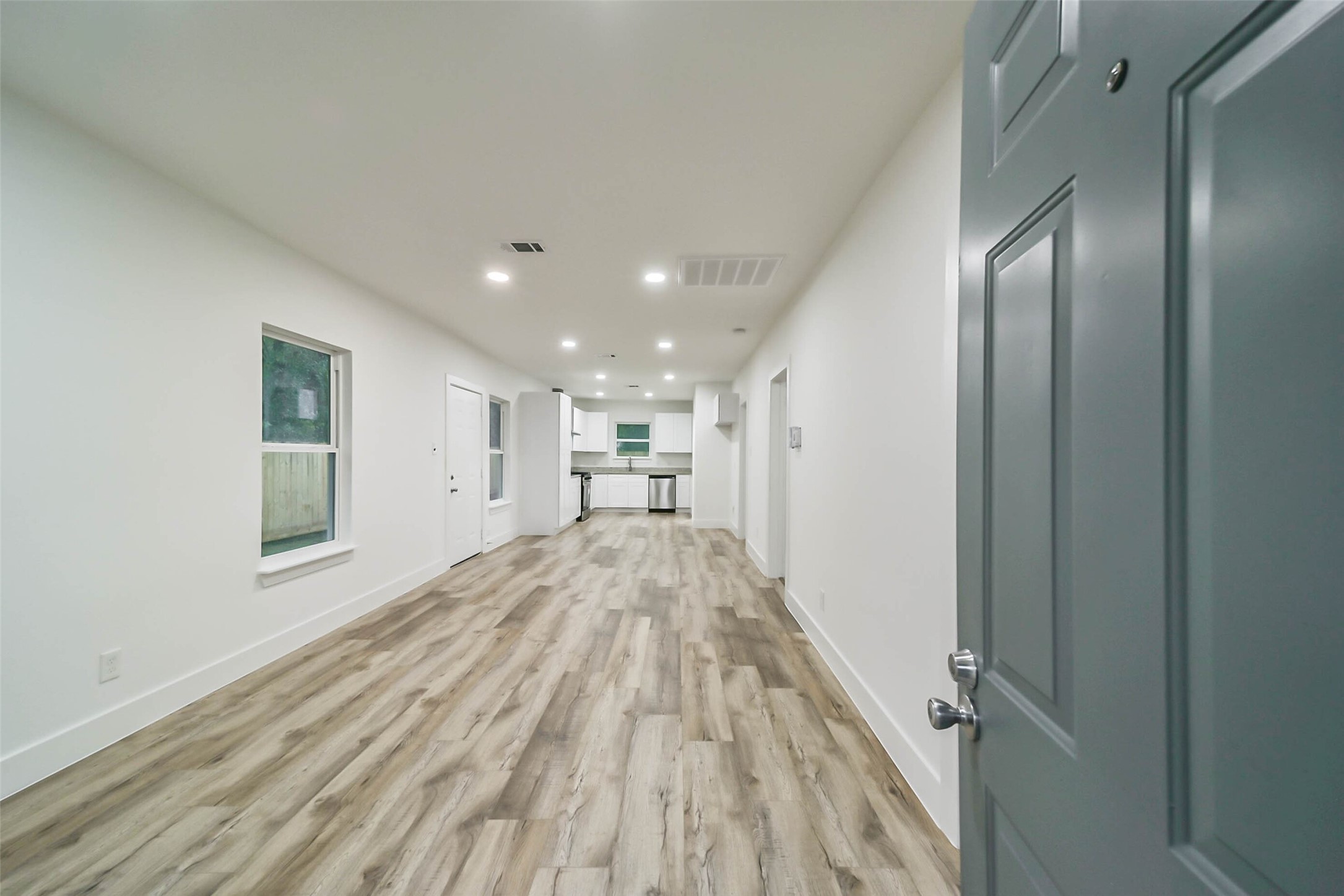 2705 Winbern Street Property Photo 2