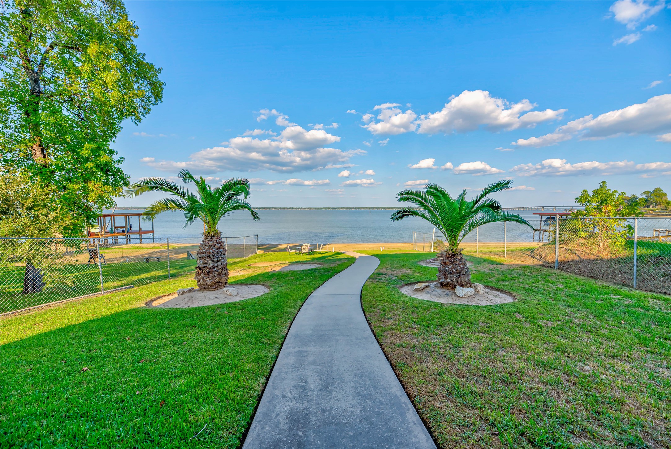 231 Key Largo Loop Property Photo