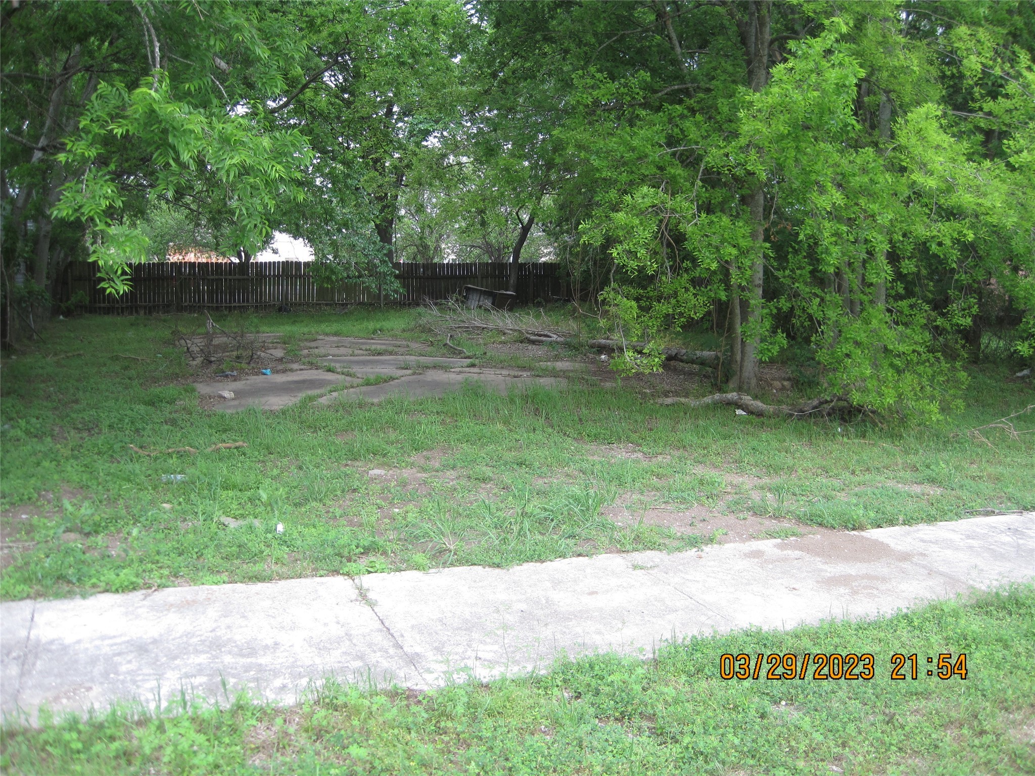 5810 Goforth Street Property Photo 3