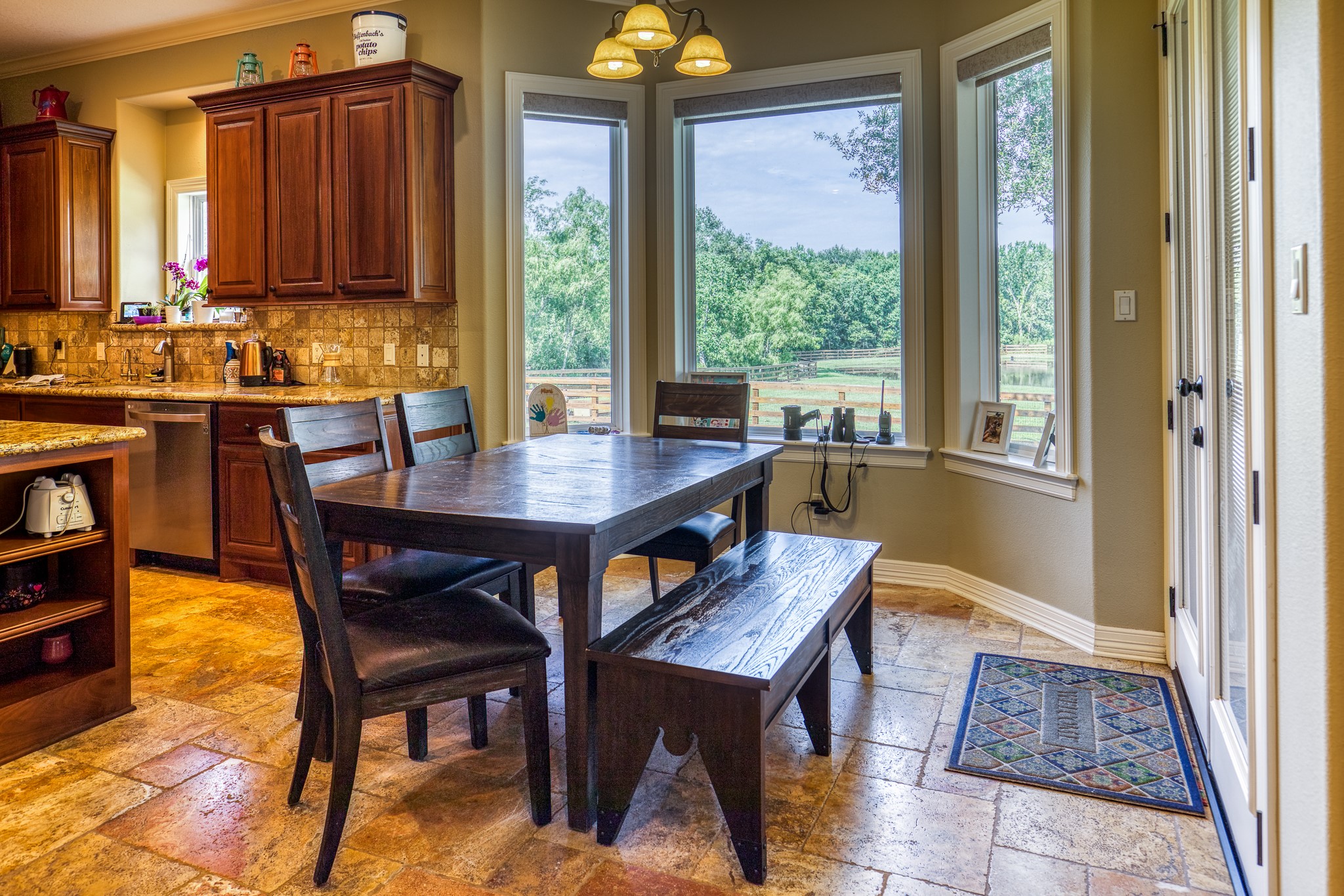 533 Meadow Creek Road Property Photo 9