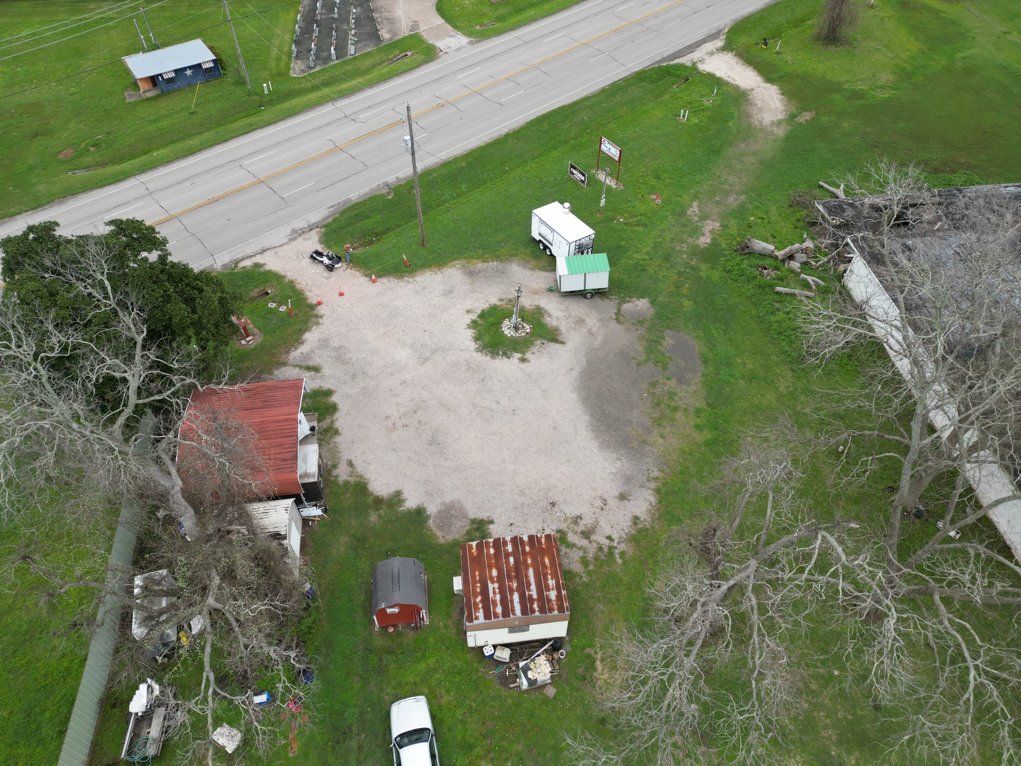 1208 S Brooks Property Photo 14