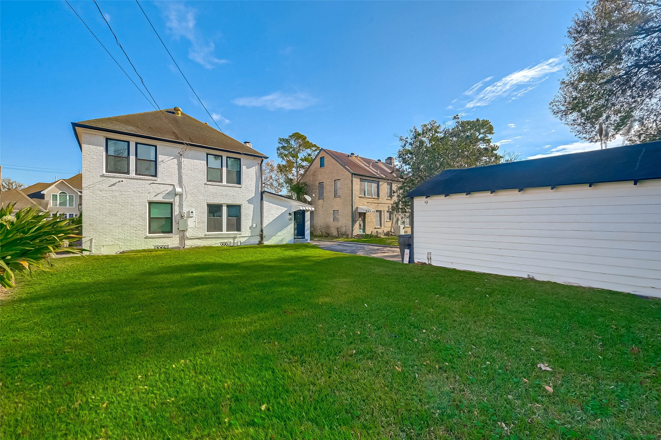 3222 Oakdale Street Property Photo 40