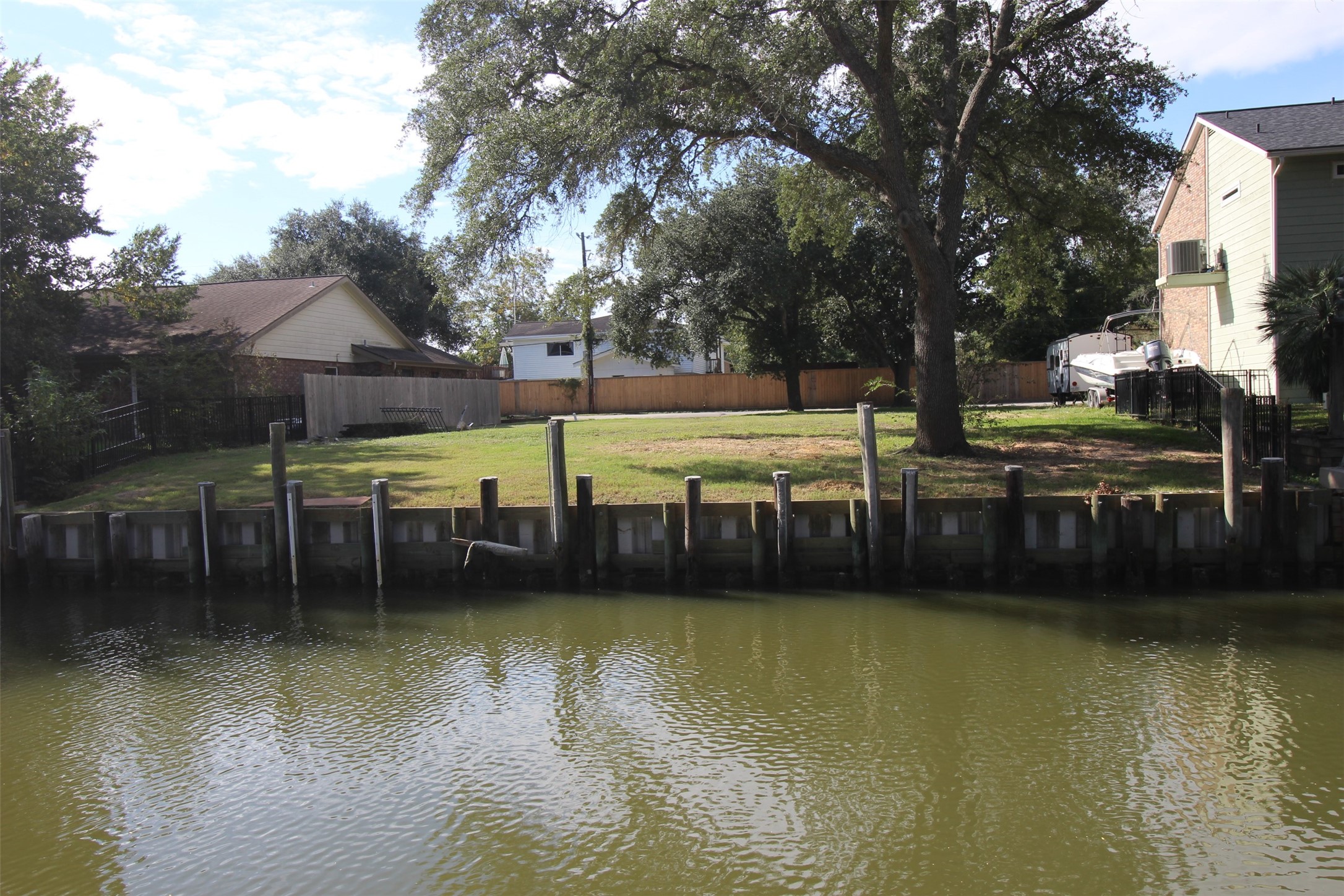 102 Bayou Lane Property Photo 1