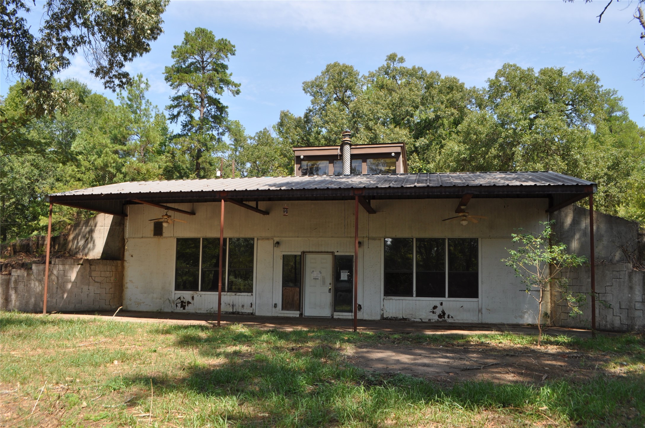 7397 County Road 2065 Property Photo