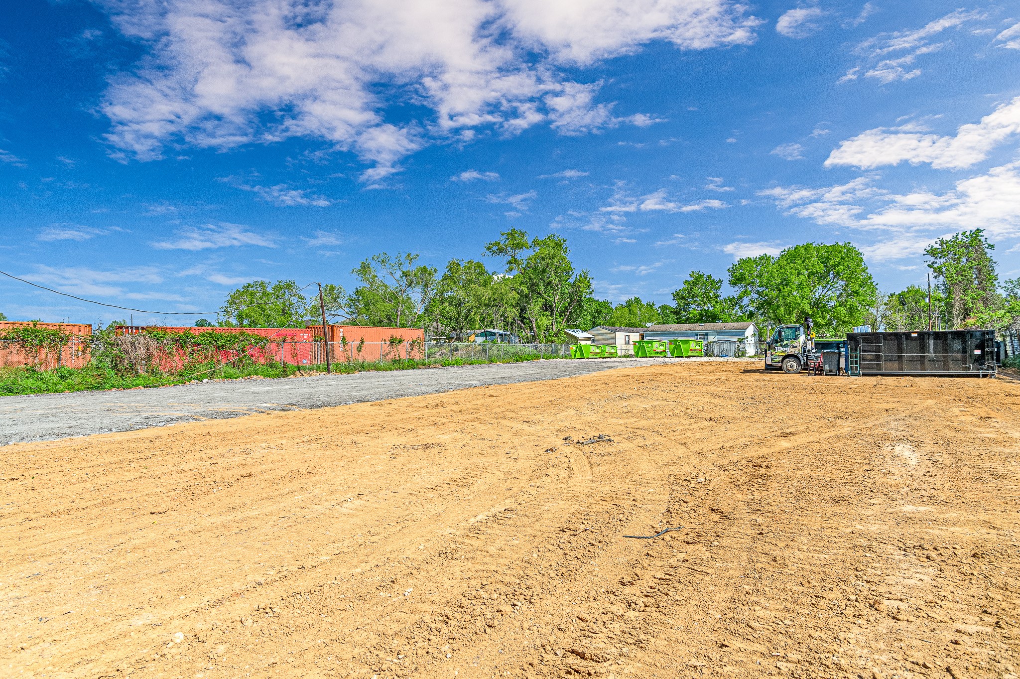 15616 Ennis Road Property Photo 3
