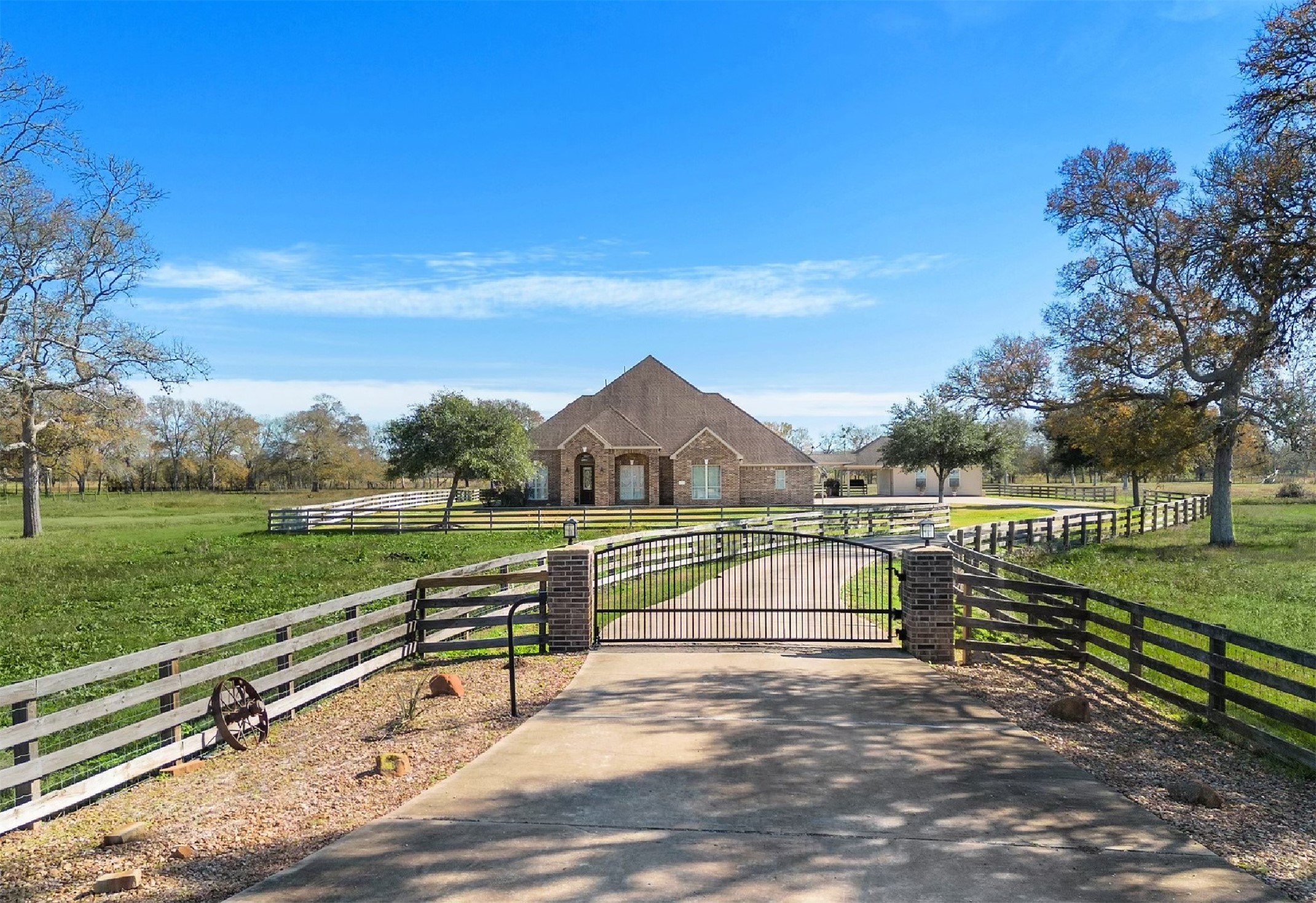 1588 County Road 239 Property Photo