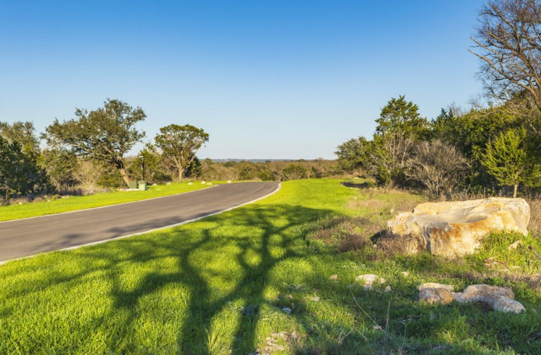 208 Spicewood Trail Drive Property Photo 7