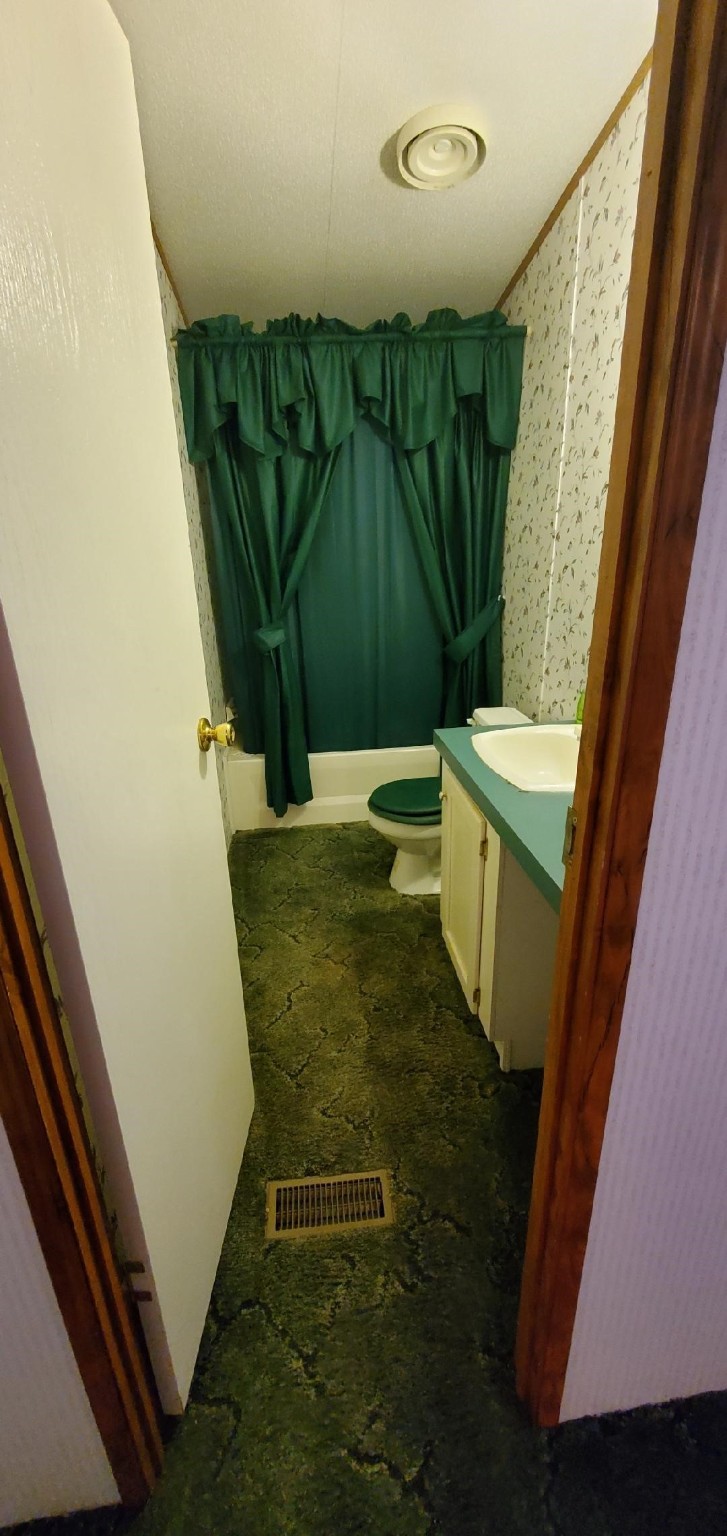 305 Canadian Drive Property Photo 16