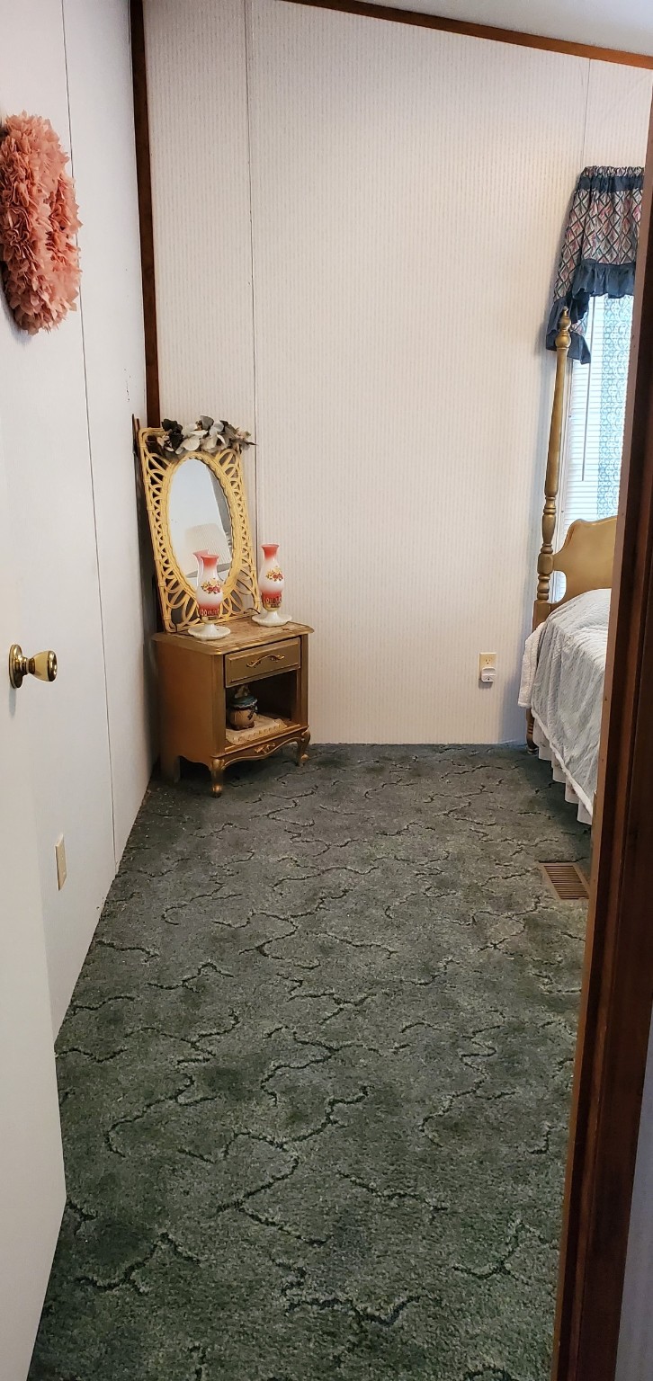 305 Canadian Drive Property Photo 17