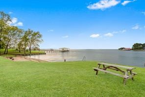 2112 Fm 3186 B6 Property Photo 1