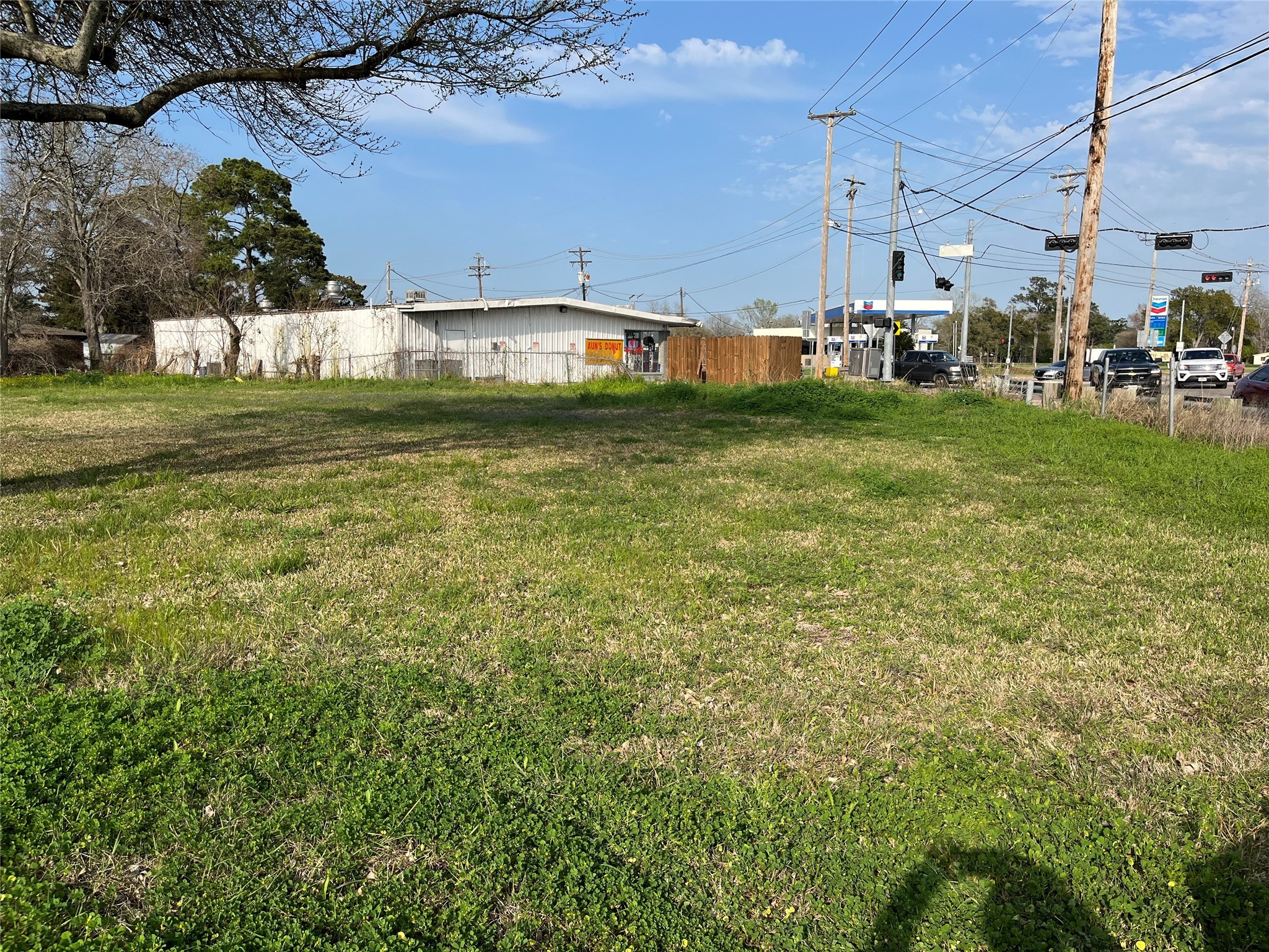 0 Fm 1266 / Fm 517 Property Photo 3