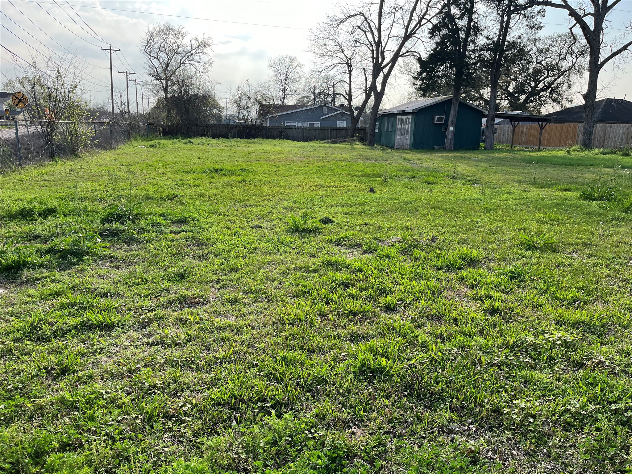 0 Fm 1266 / Fm 517 Property Photo 6