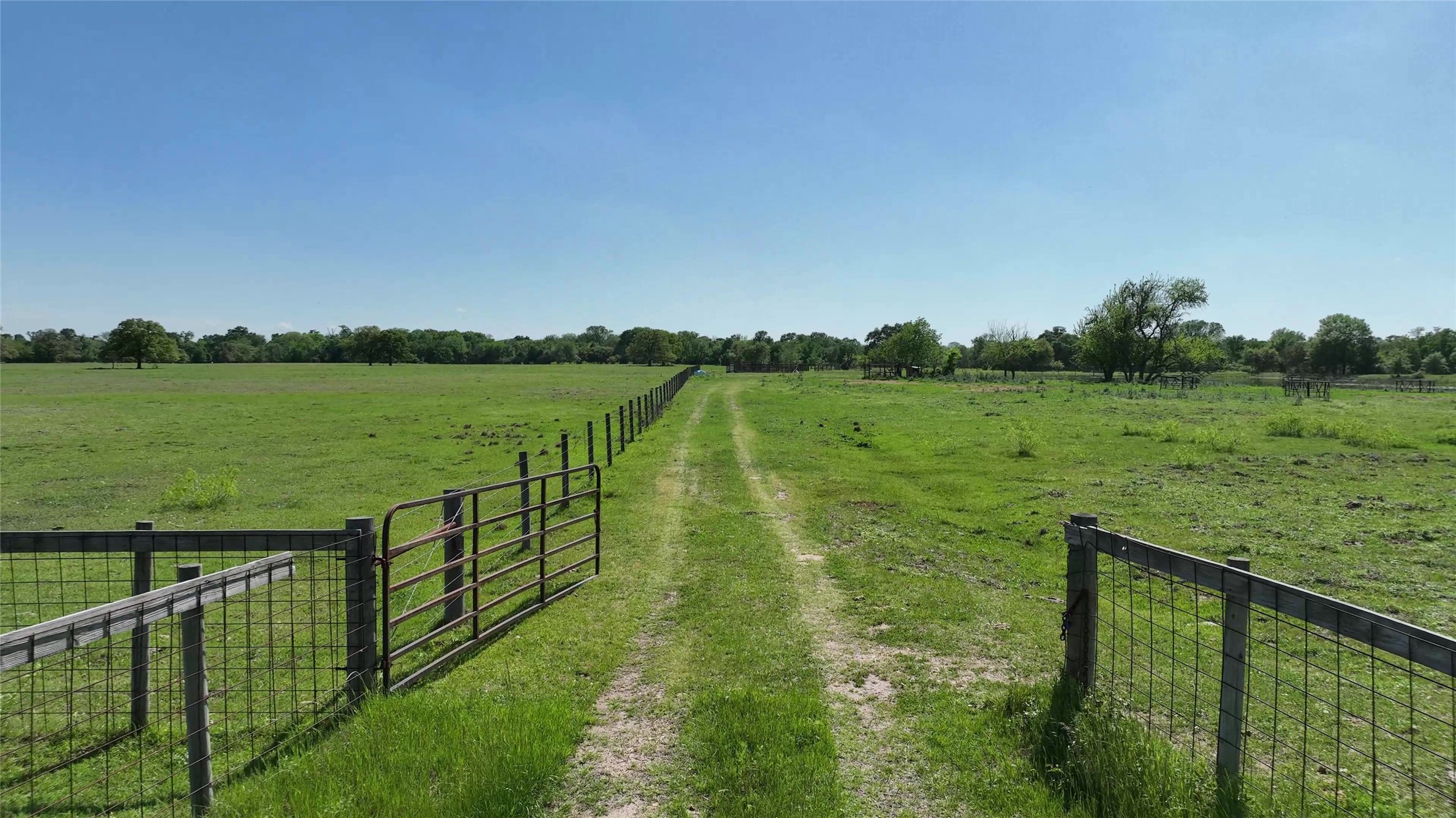 00 County Road 119 Property Photo 11