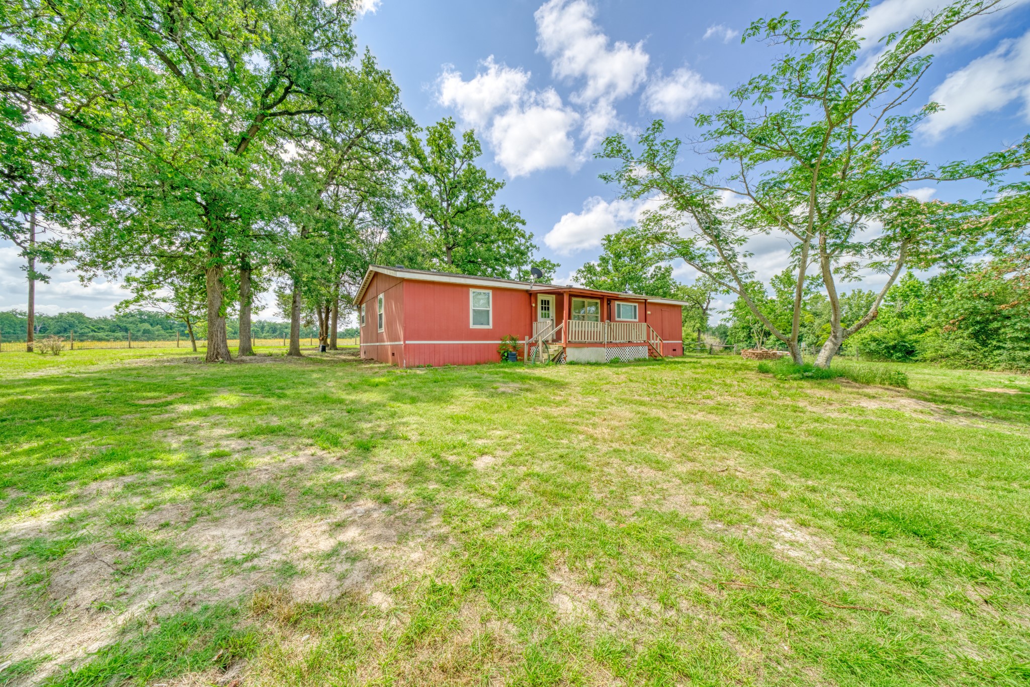 2074 County Road 477 Property Photo