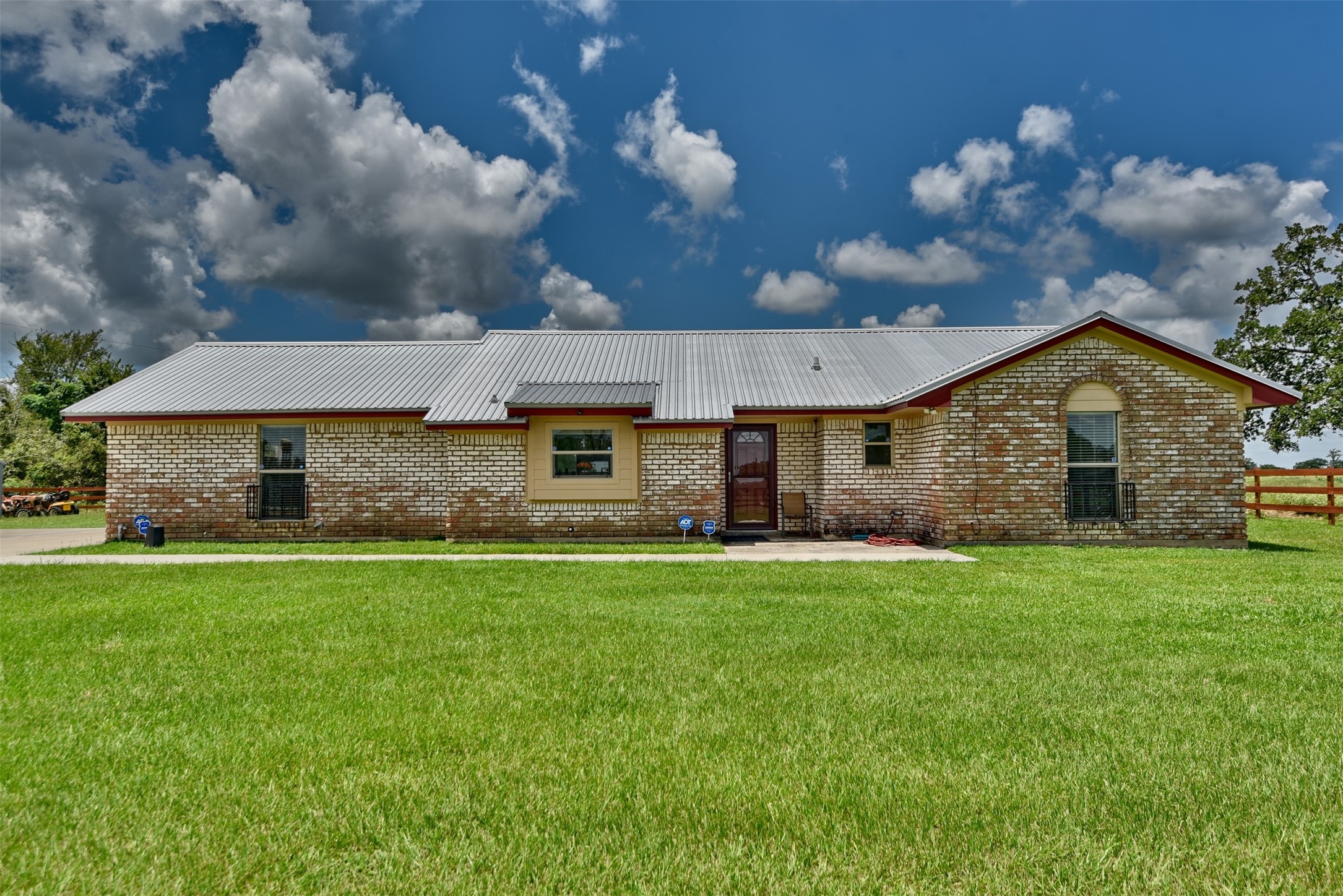 32634 Fm 1736 Road Property Photo