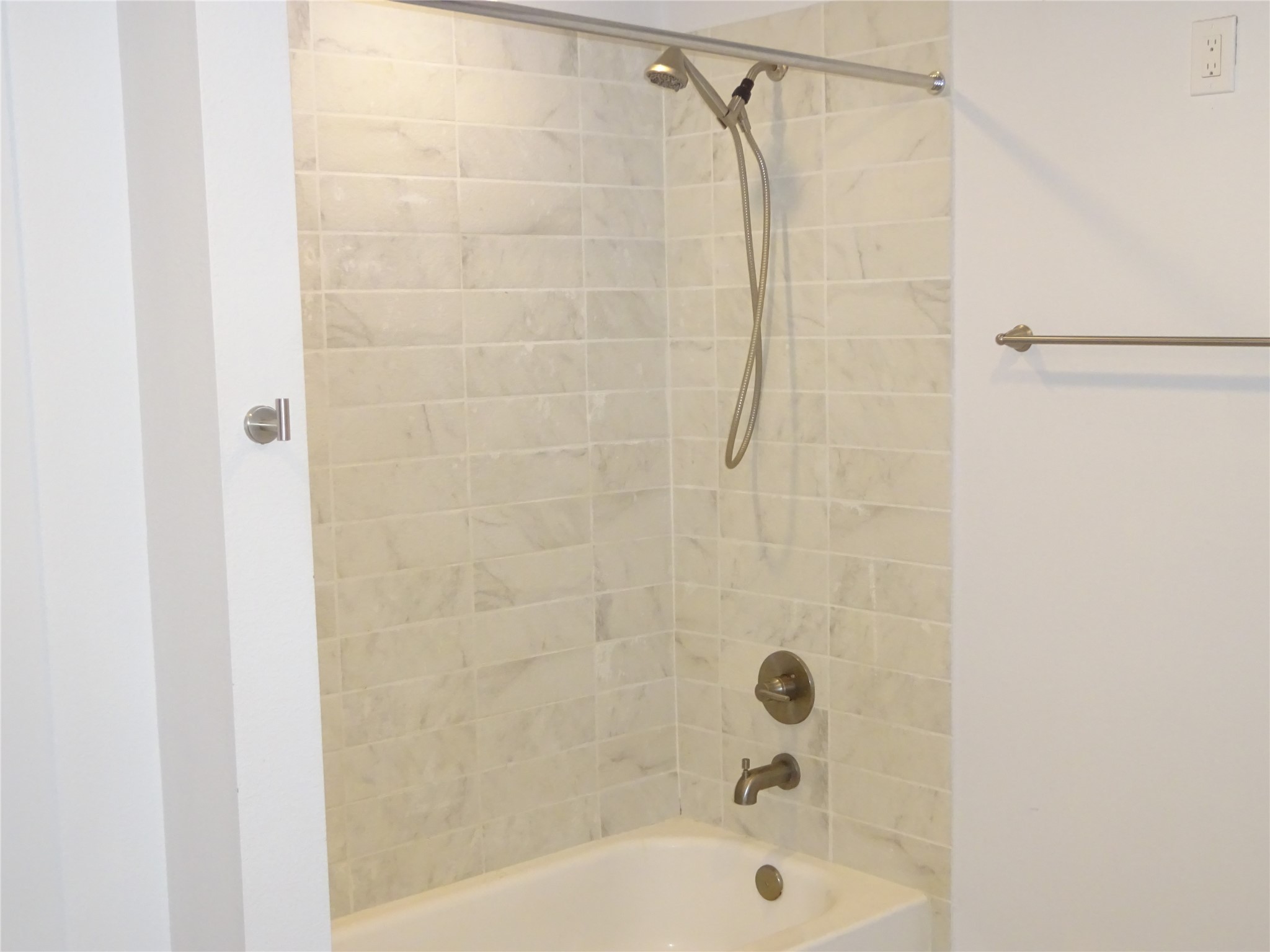 2401 Crawford Street B203 Property Photo 4