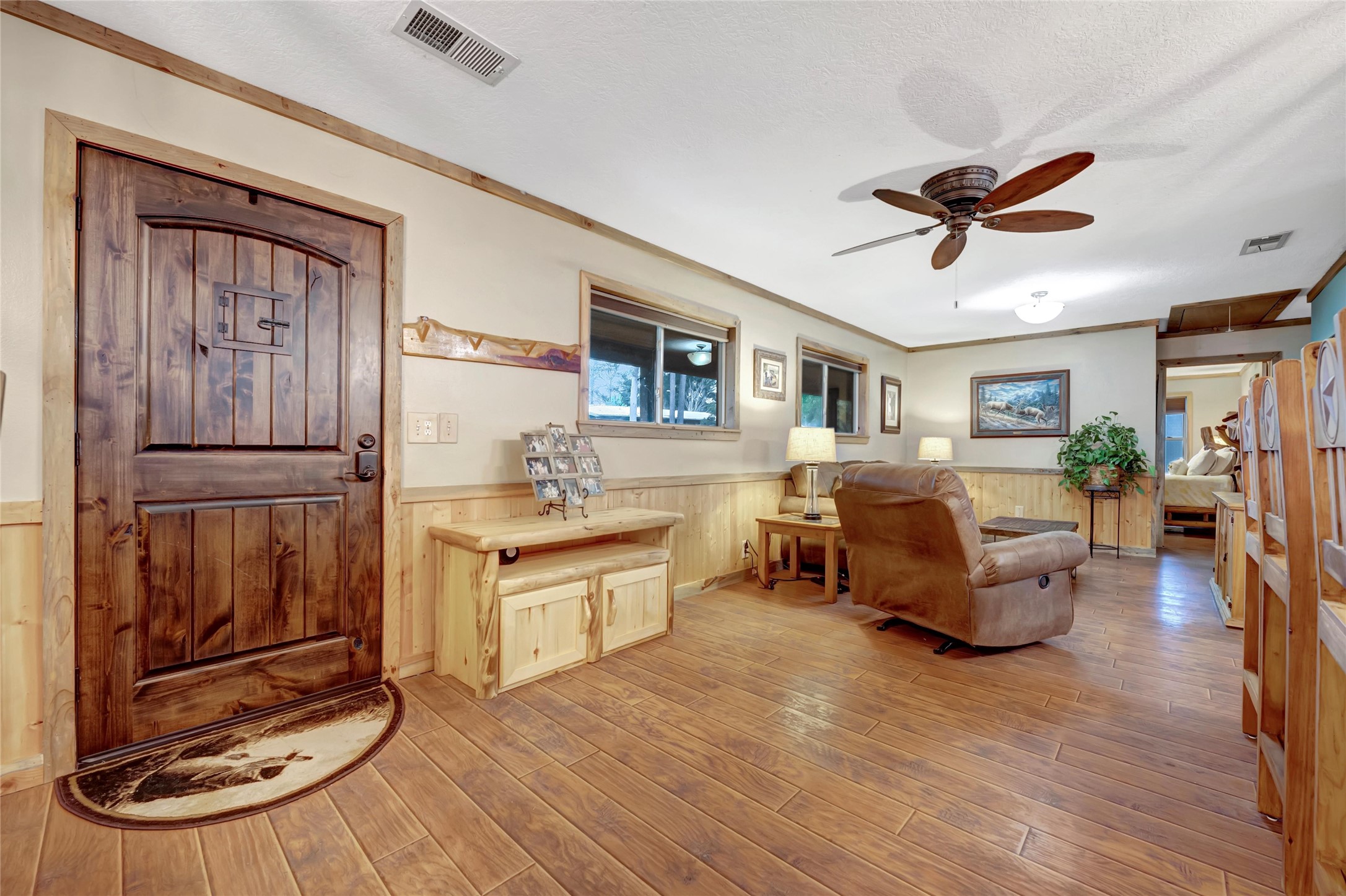 331 Black Forest Drive Property Photo 8