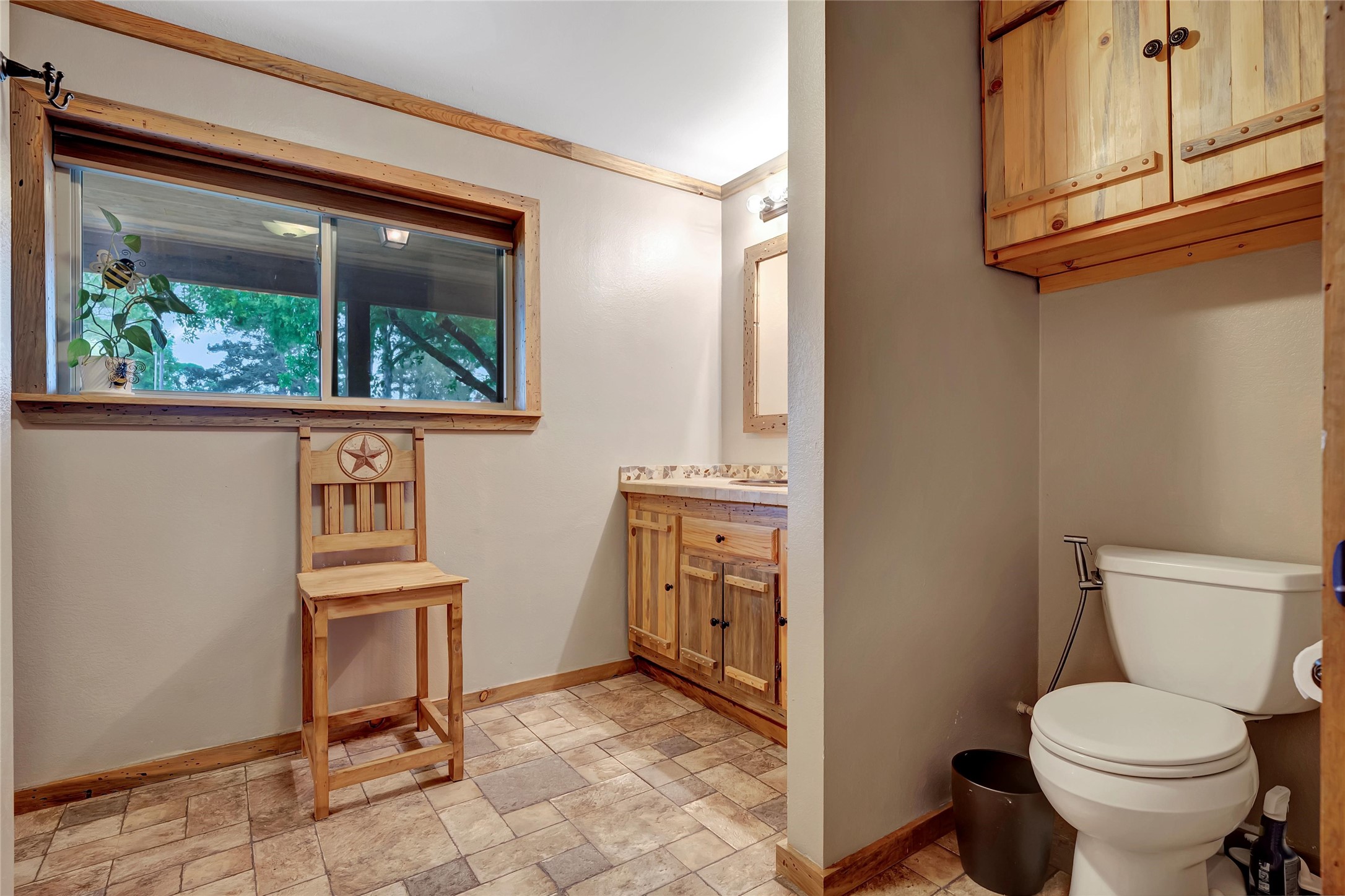 331 Black Forest Drive Property Photo 19