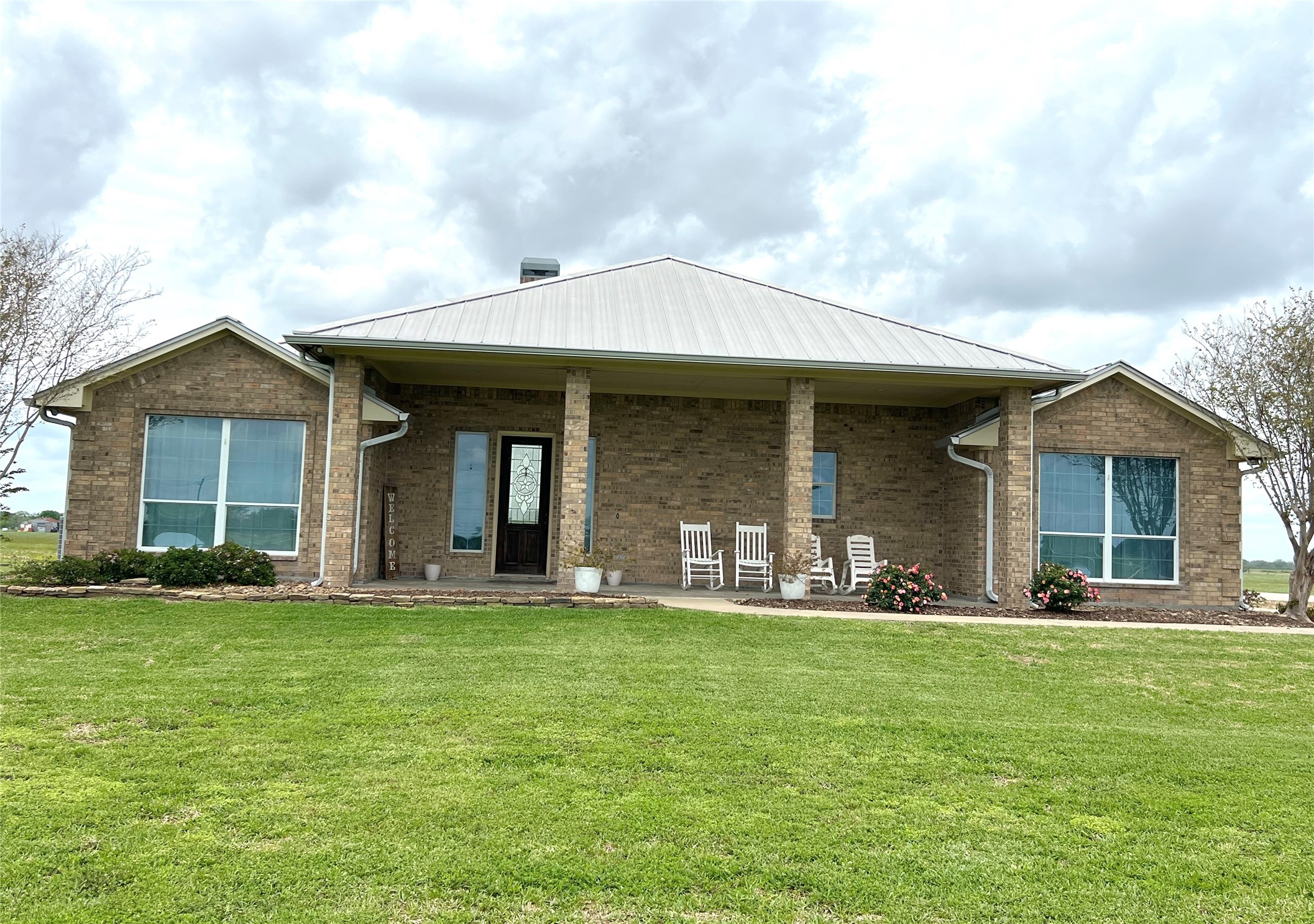 2879 County Road 370 Property Photo 1