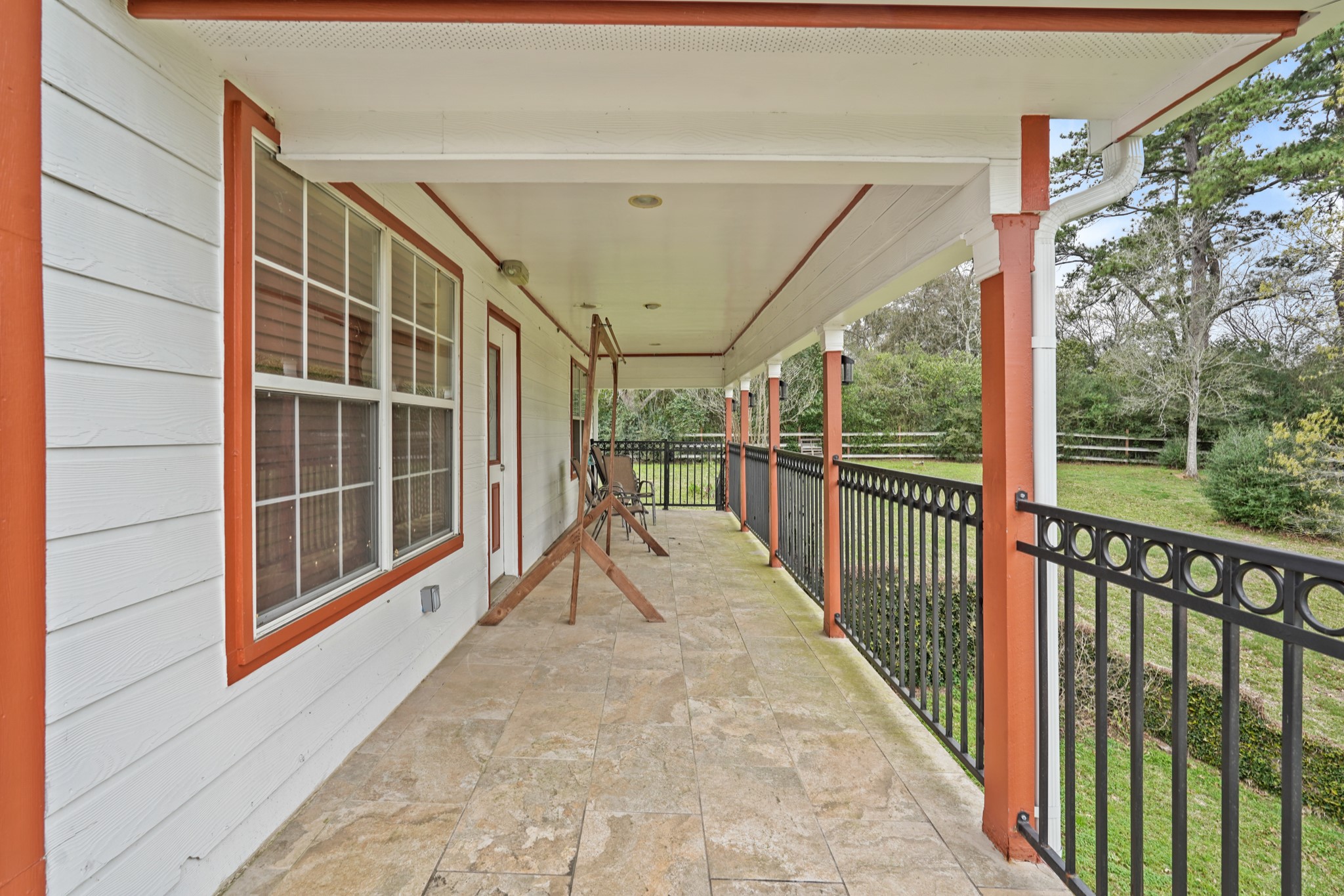 800 E Highway 90 Property Photo 6