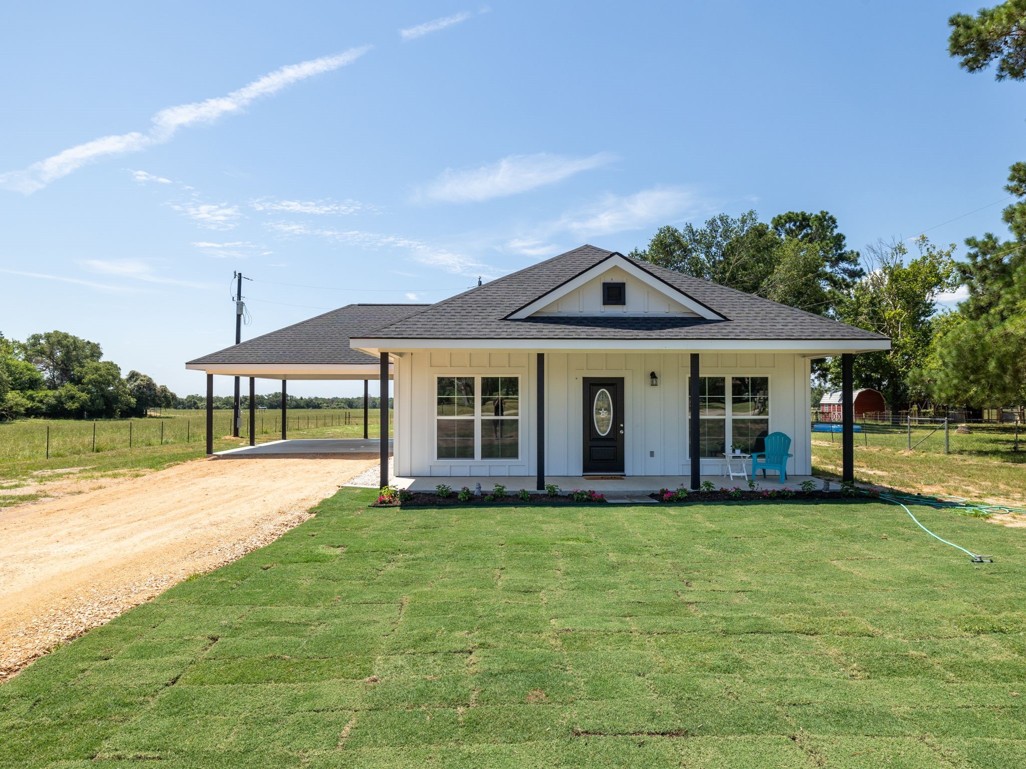 1087 County Road 415 West Property Photo 1