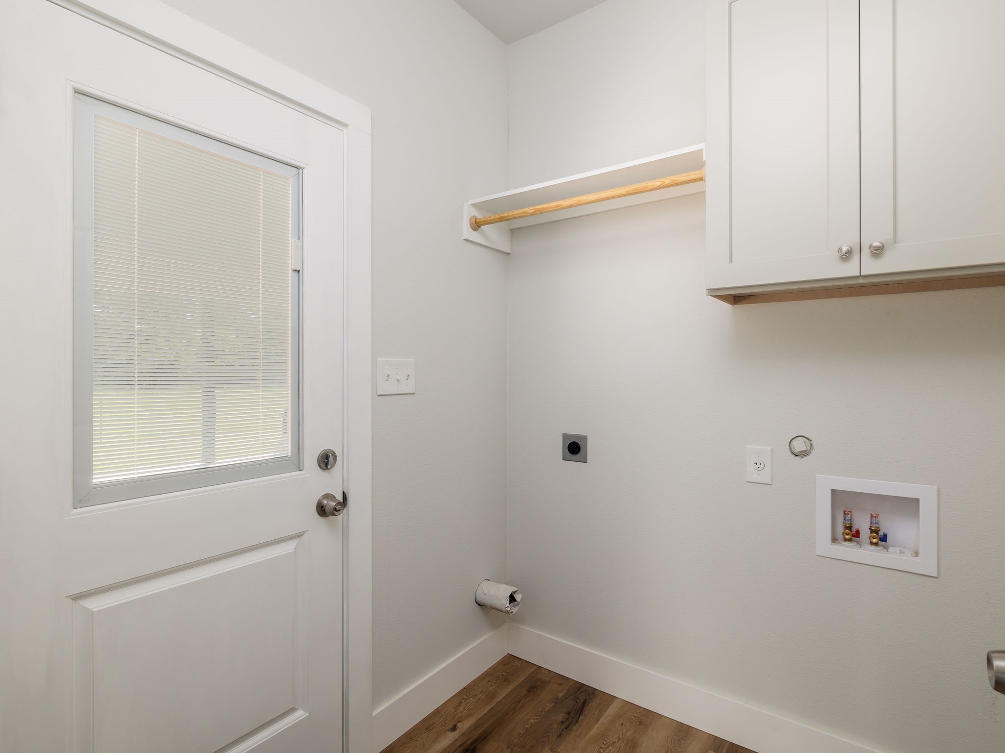 1087 County Road 415 West Property Photo 17