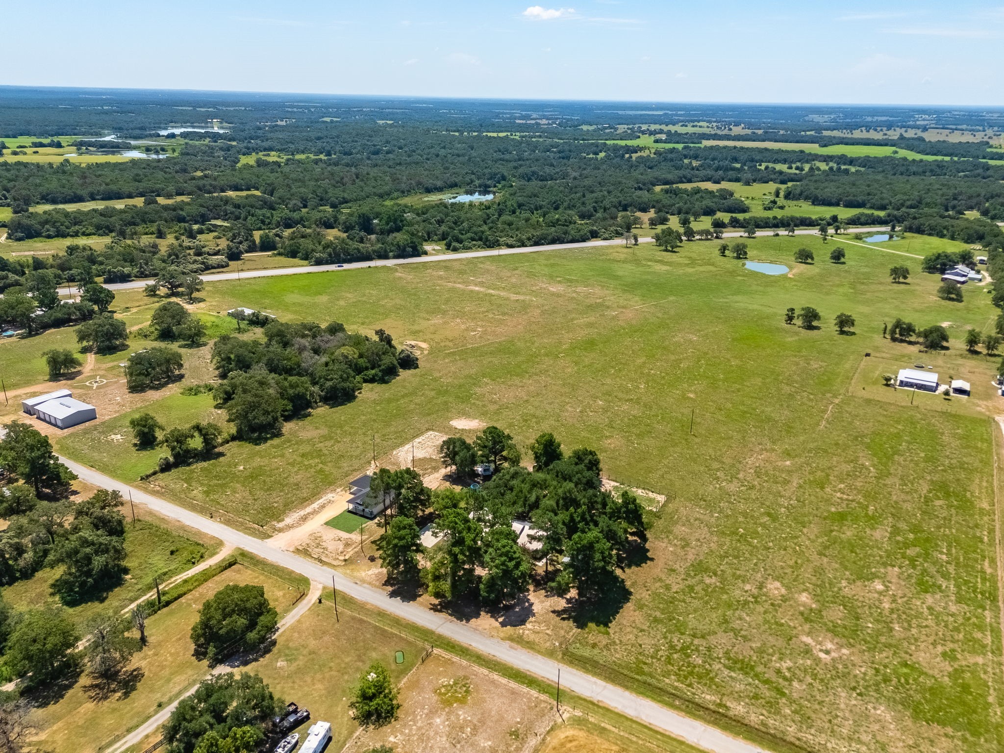1087 County Road 415 West Property Photo 24