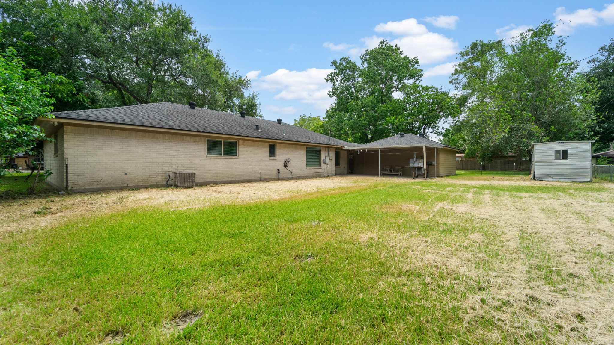 2715 Toyah Avenue Property Photo 15