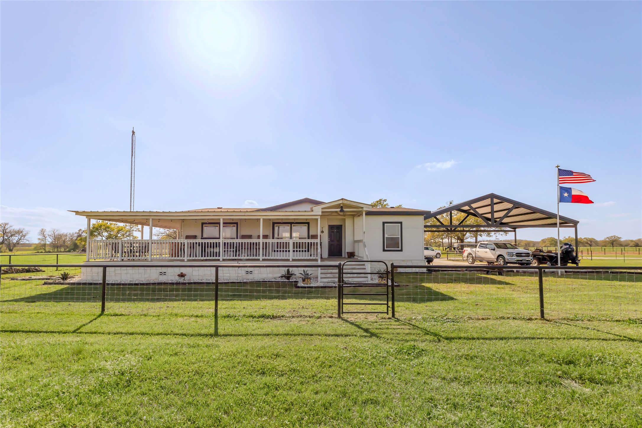 11581 County Road 419 Property Photo 1