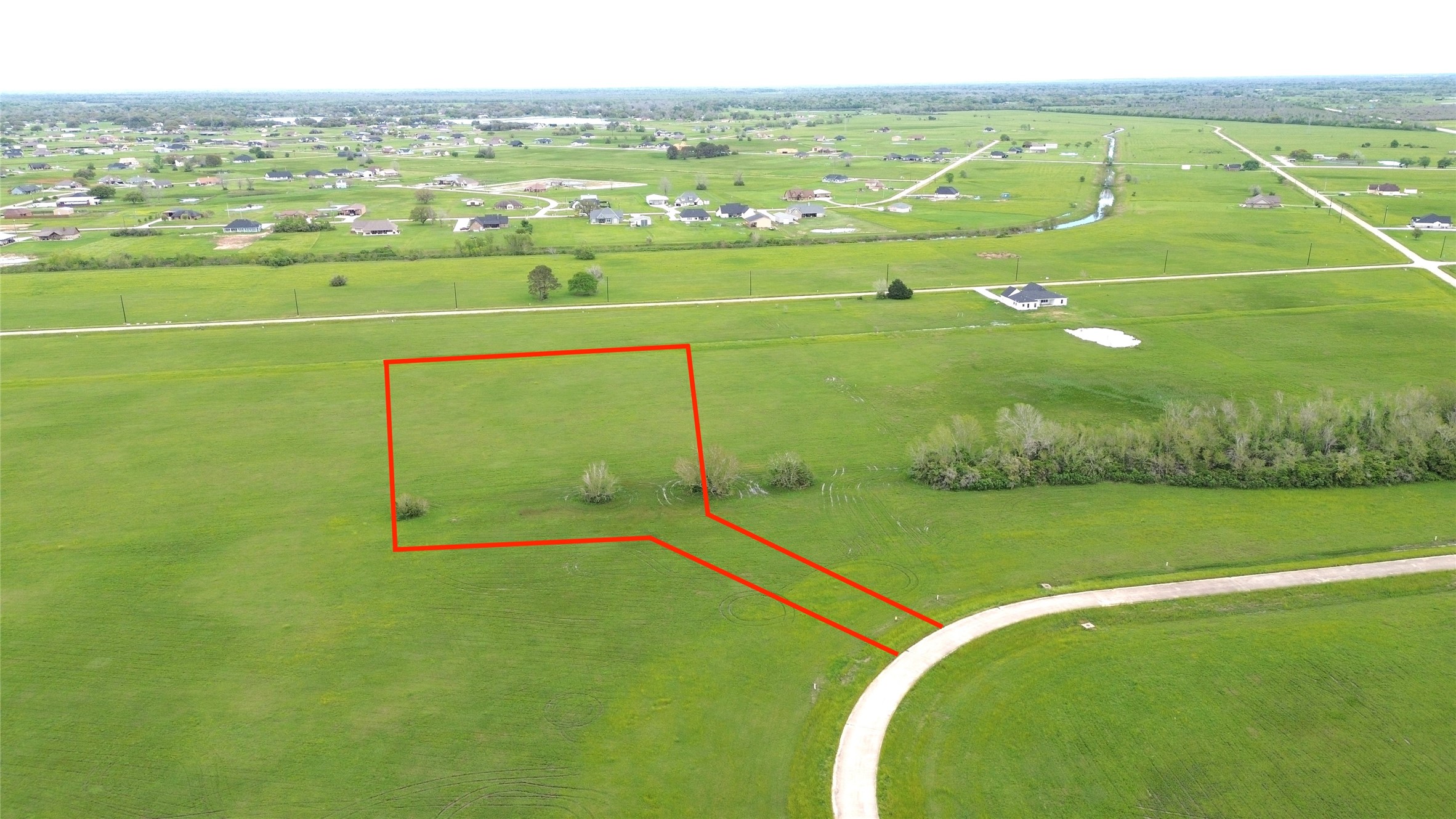 504 Brahman Trail Property Photo 5