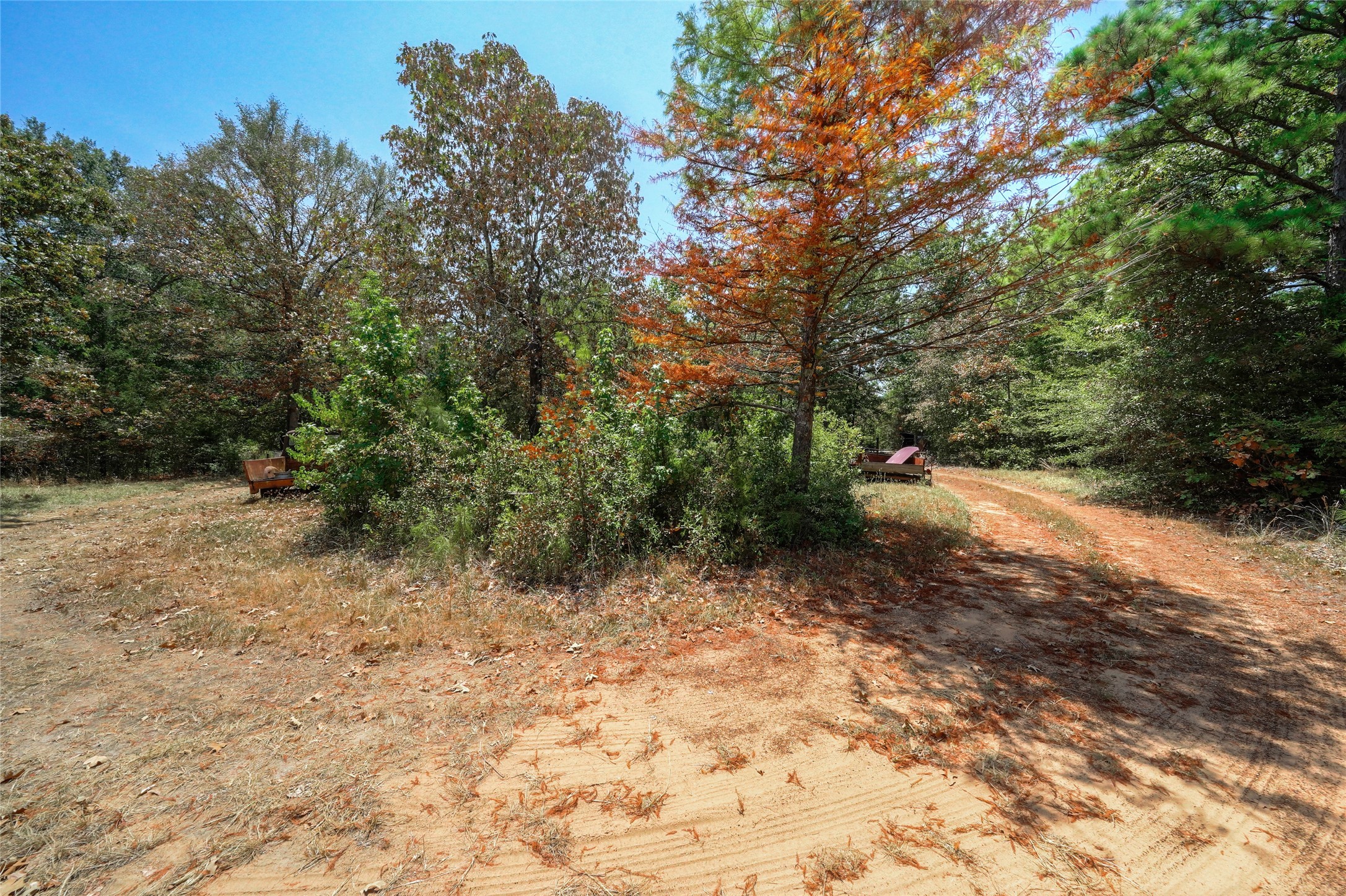 4723 Oak Knoll Lane Property Photo 4