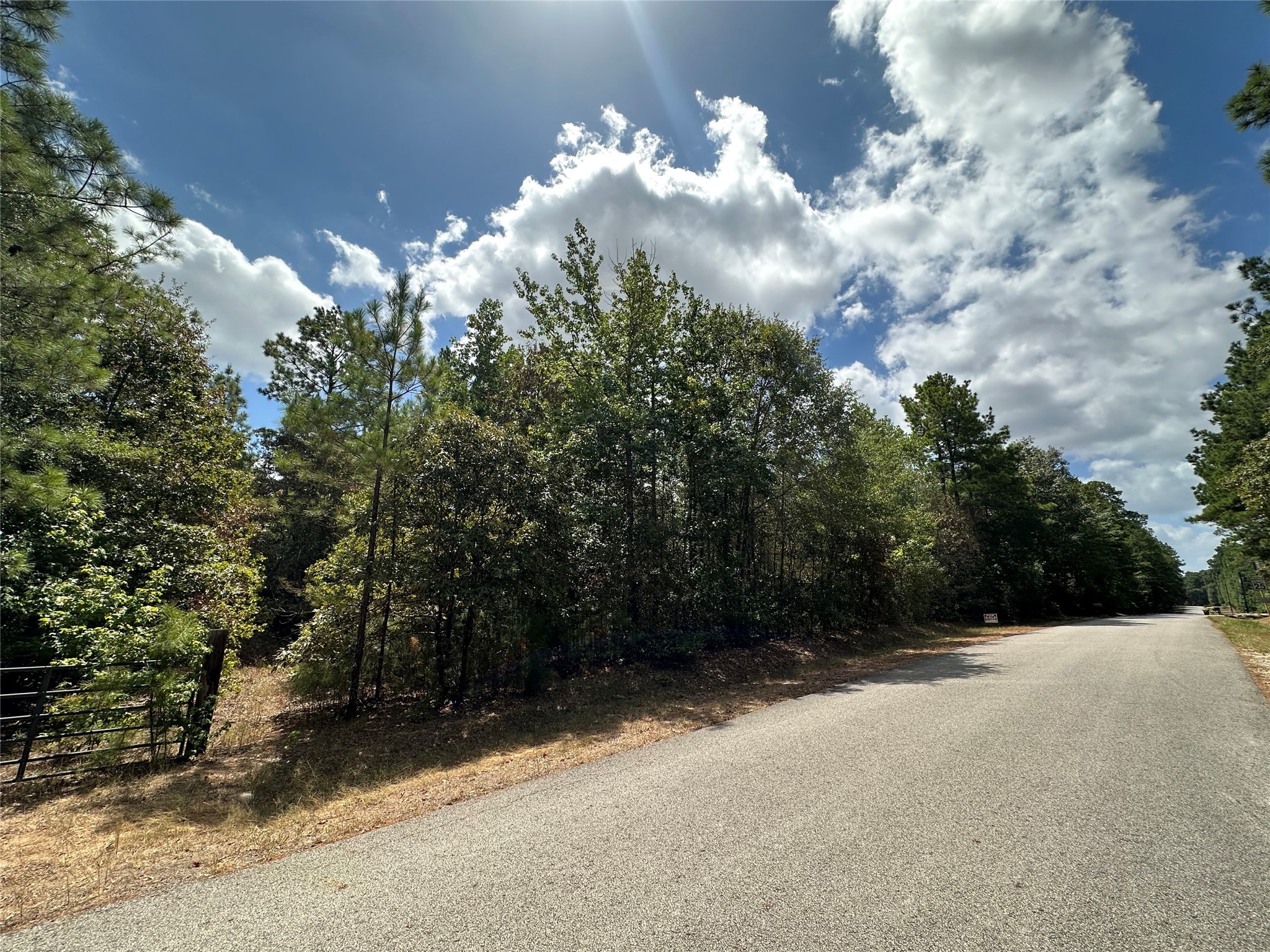 4723 Oak Knoll Lane Property Photo 18