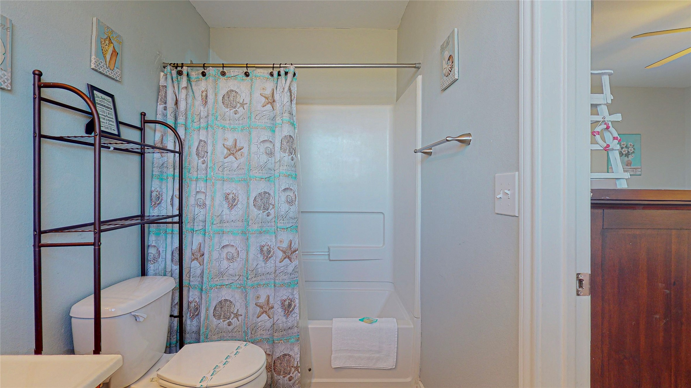 905 Sage Road Property Photo 16