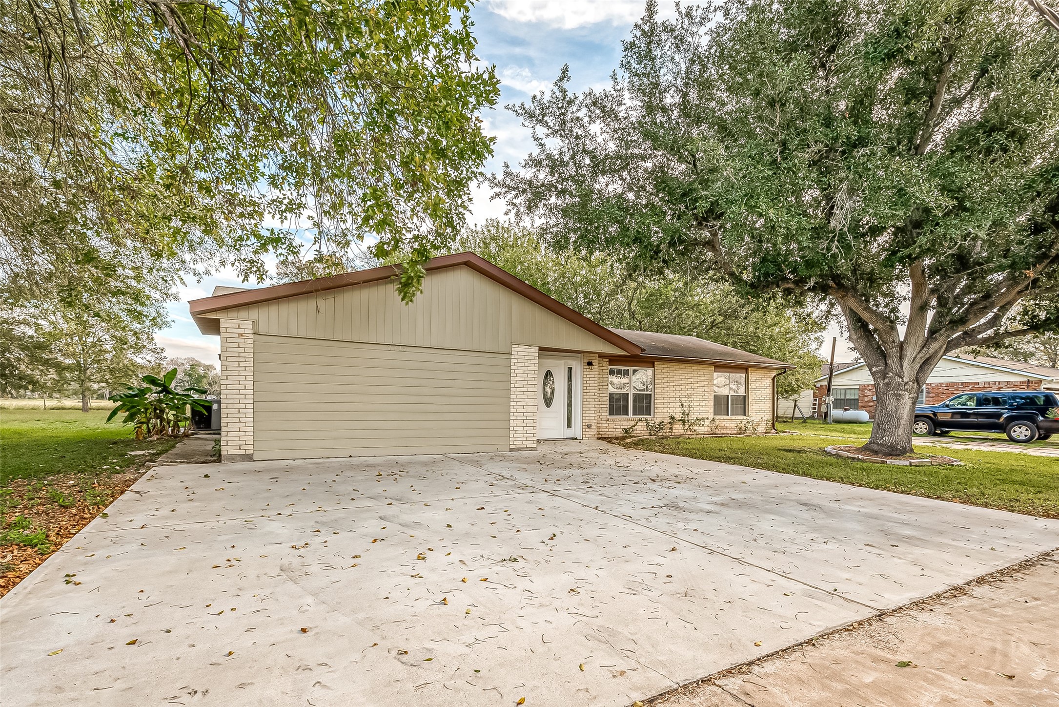 3715 Cline Road Property Photo 4