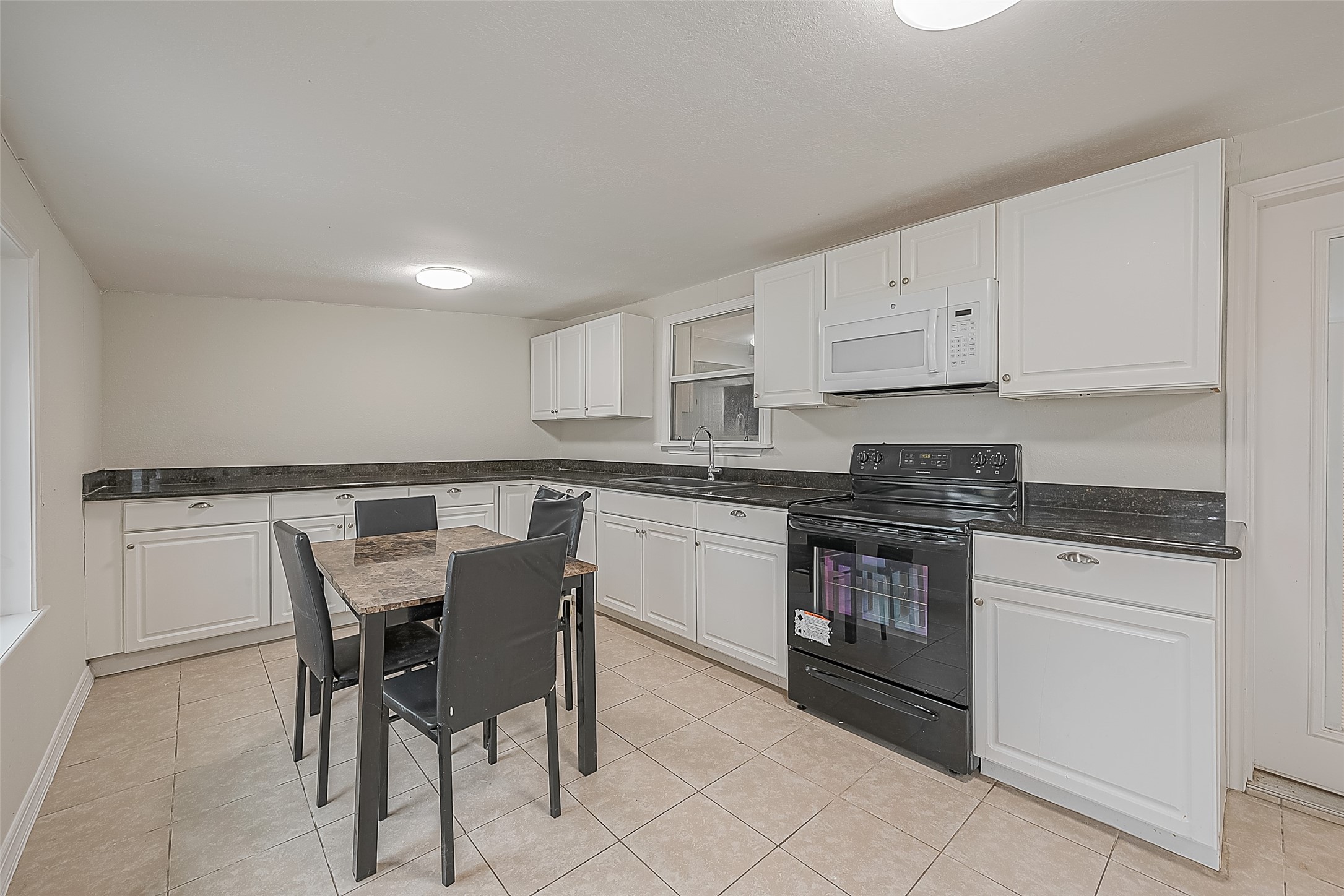 3715 Cline Road Property Photo 19