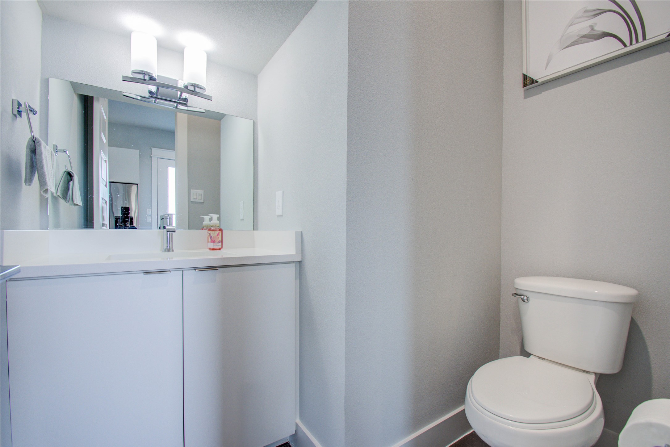 2549 Hollister Street Property Photo 12