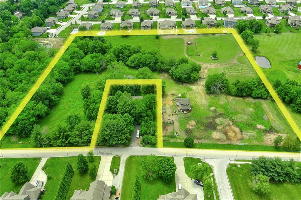 4400 Doc Henry Road Property Photo
